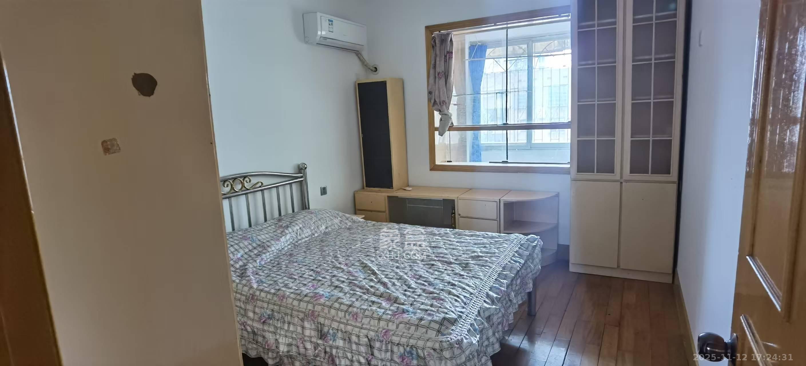 体育局宿舍 2室2厅1卫 2000.0元/月 体育局宿舍 2室2厅1卫 2000.0元/月室内图