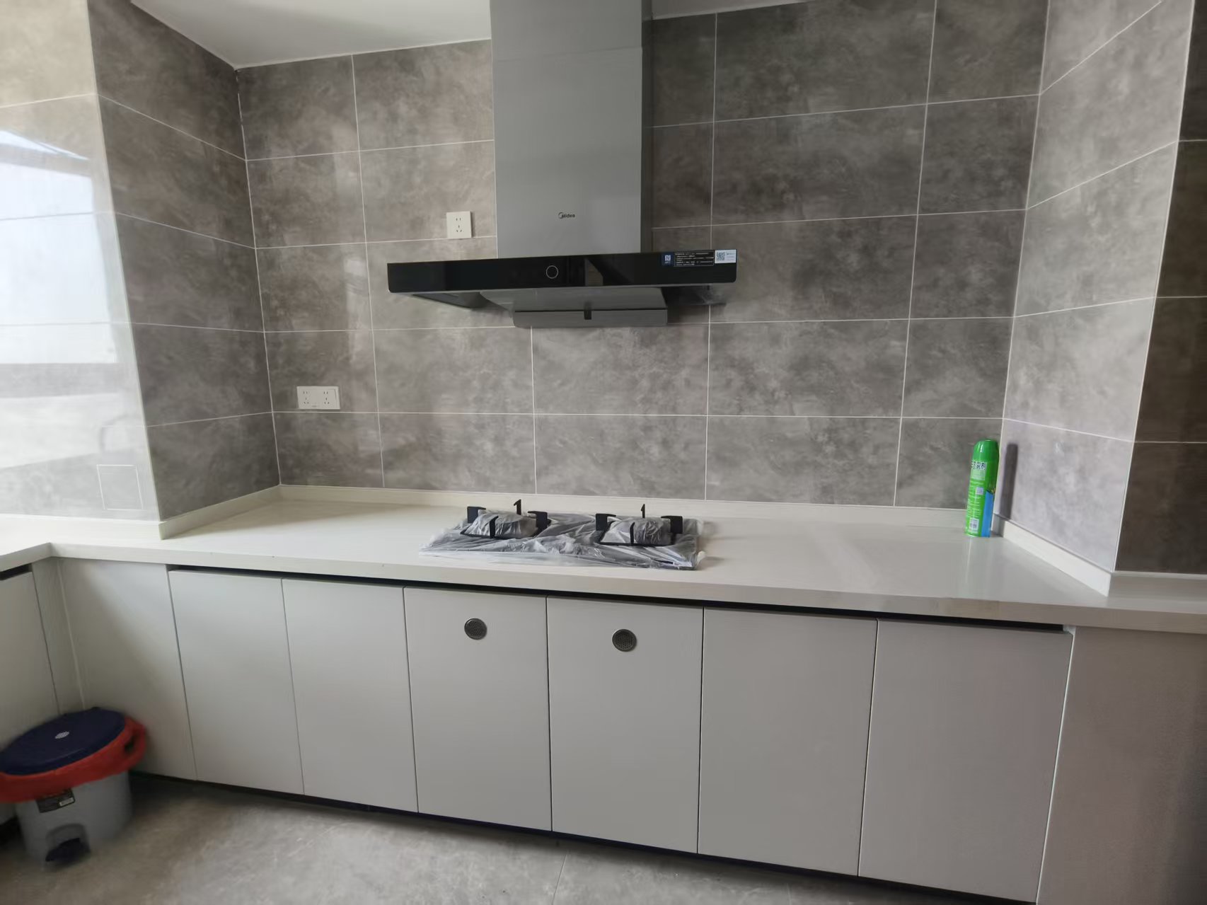 海府大院（海府路41号）  3室2厅2卫    3200.0元/月室内图