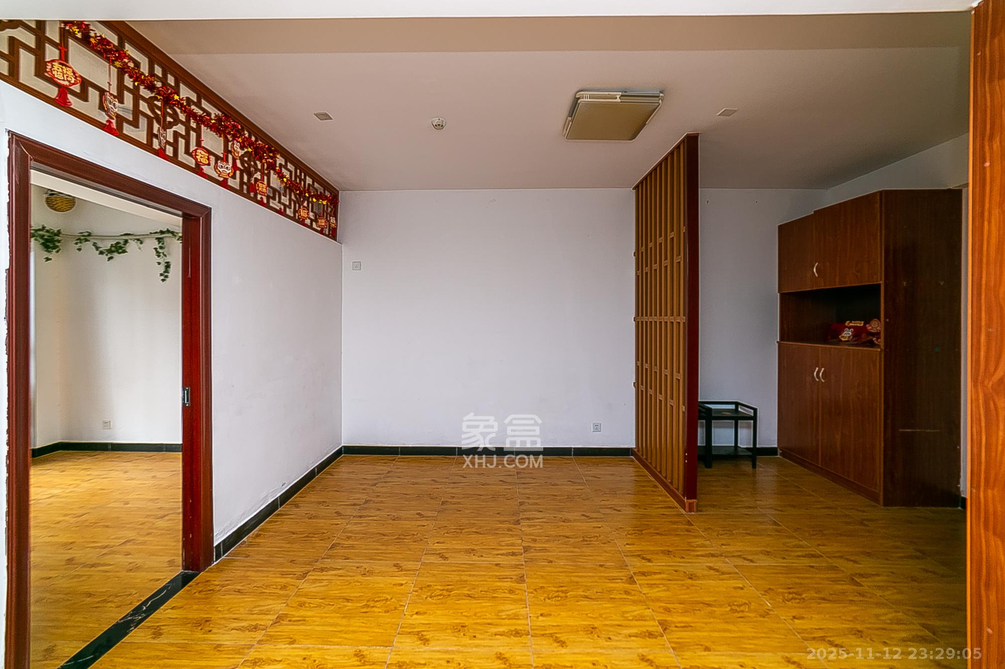 星宇V立方（旭和大厦）  1室1厅1卫    36.0万客厅