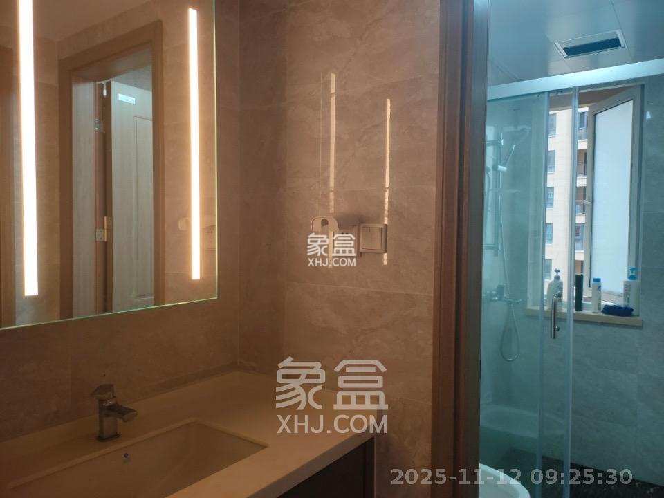 金地铂悦 4室2厅2卫 2700.0元/月 金地铂悦 4室2厅2卫 2700.0元/月室内图