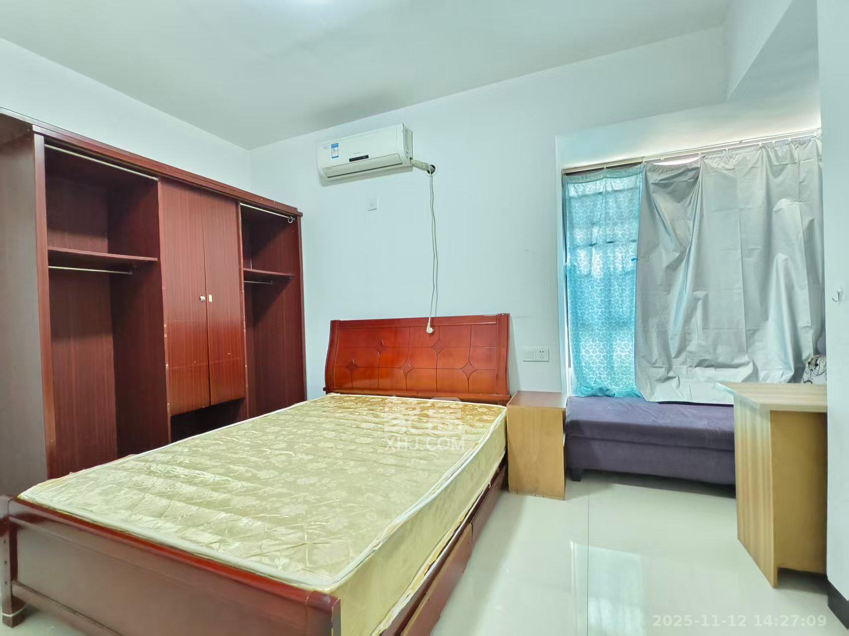 奥克斯广场 2室2厅1卫 2500.0元/月 奥克斯广场 2室2厅1卫 2500.0元/月室内图