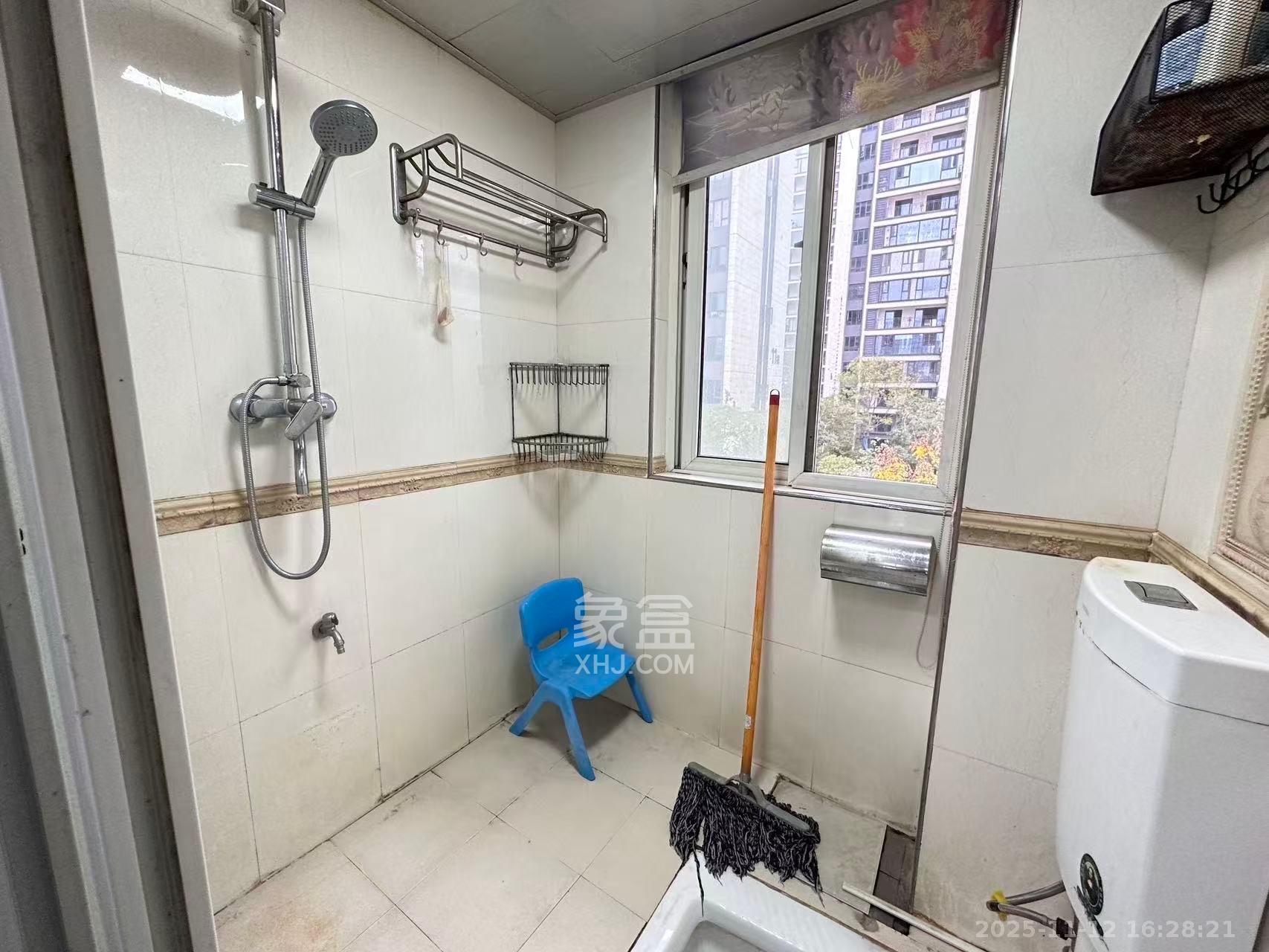 谷山乐园一期 2室2厅1卫 1500.0元/月 谷山乐园一期 2室2厅1卫 1500.0元/月室内图