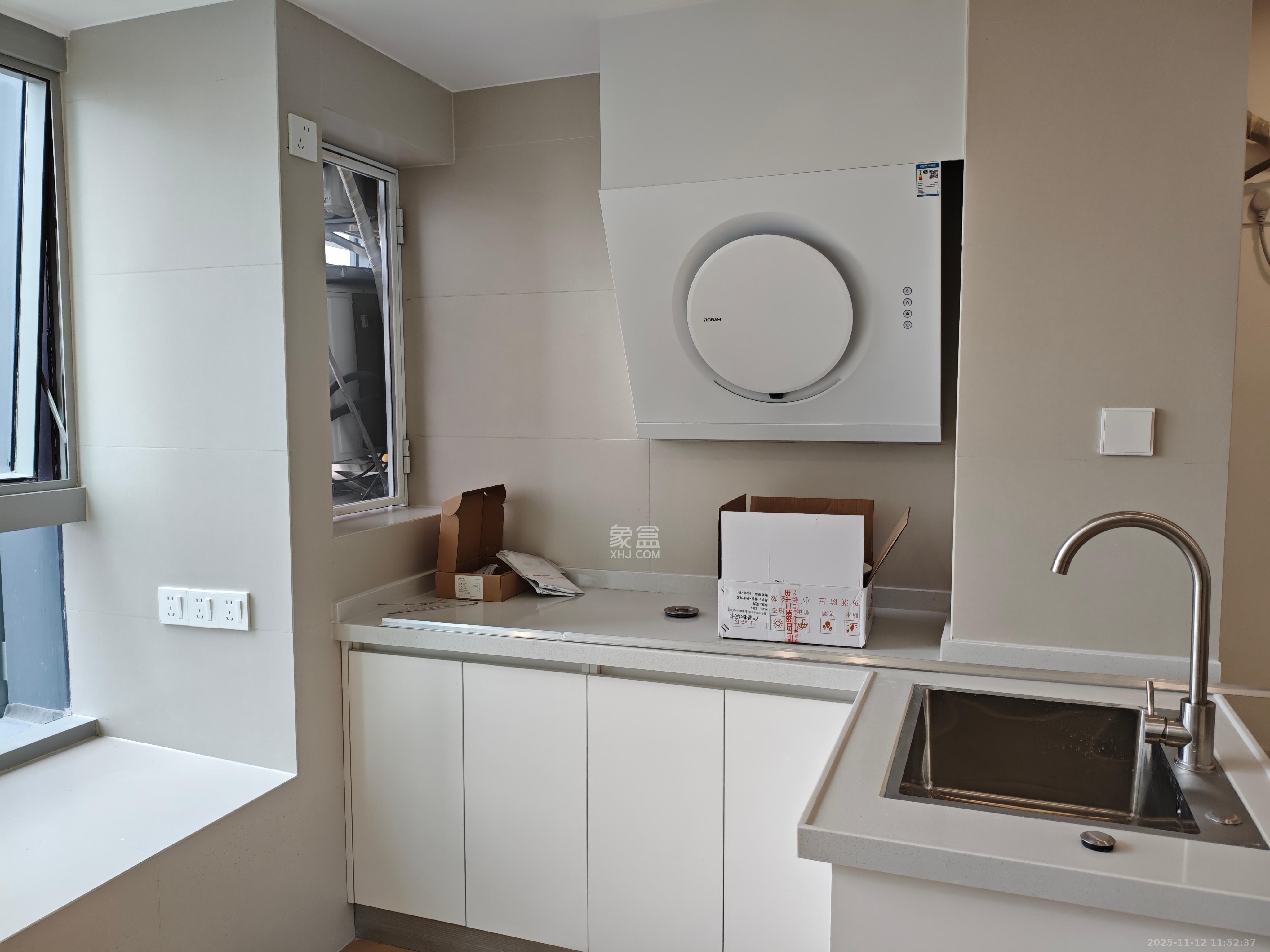 复地滨江金融中心  1室1厅1卫    3100.0元/月室内图