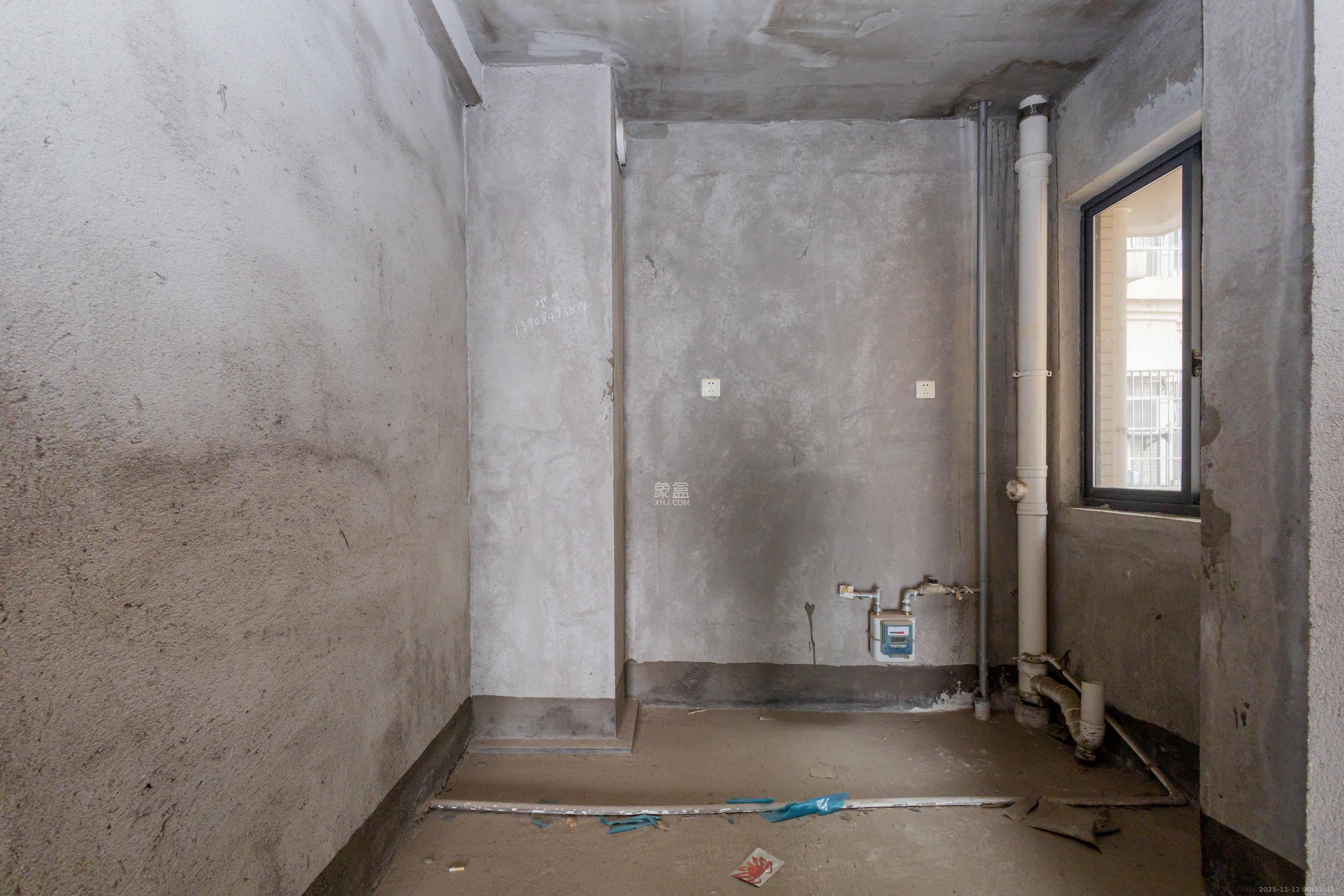 佳美紫郡 3室2厅1卫 49.8万 佳美紫郡 3室2厅1卫 49.8万厨房