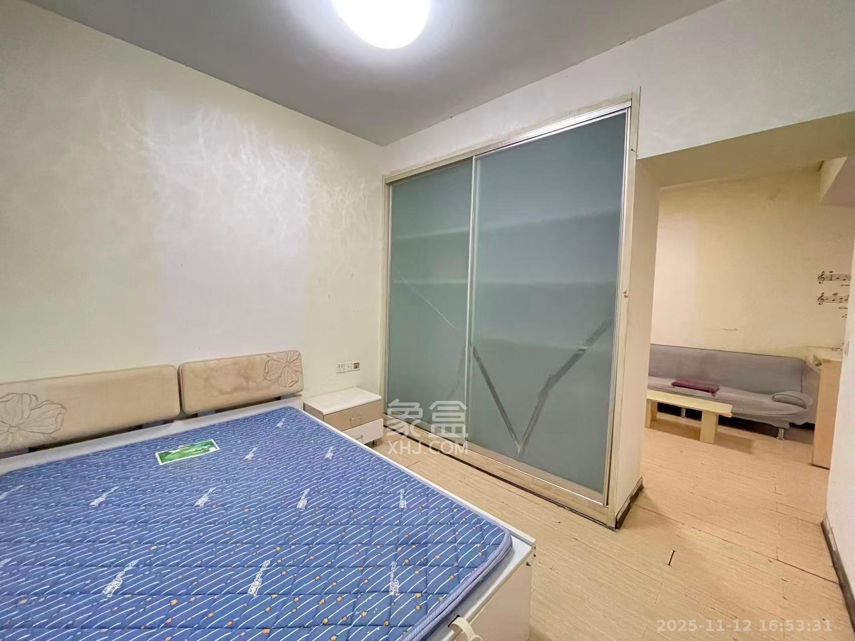 汇都公寓 1室1厅1卫 1500.0元/月 汇都公寓 1室1厅1卫 1500.0元/月室内图