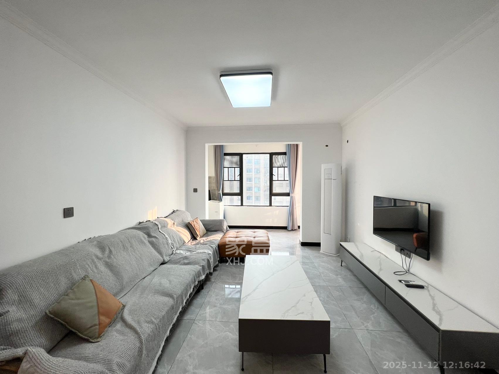 东合新苑 2室2厅1卫 2000.0元/月 东合新苑 2室2厅1卫 2000.0元/月室内图