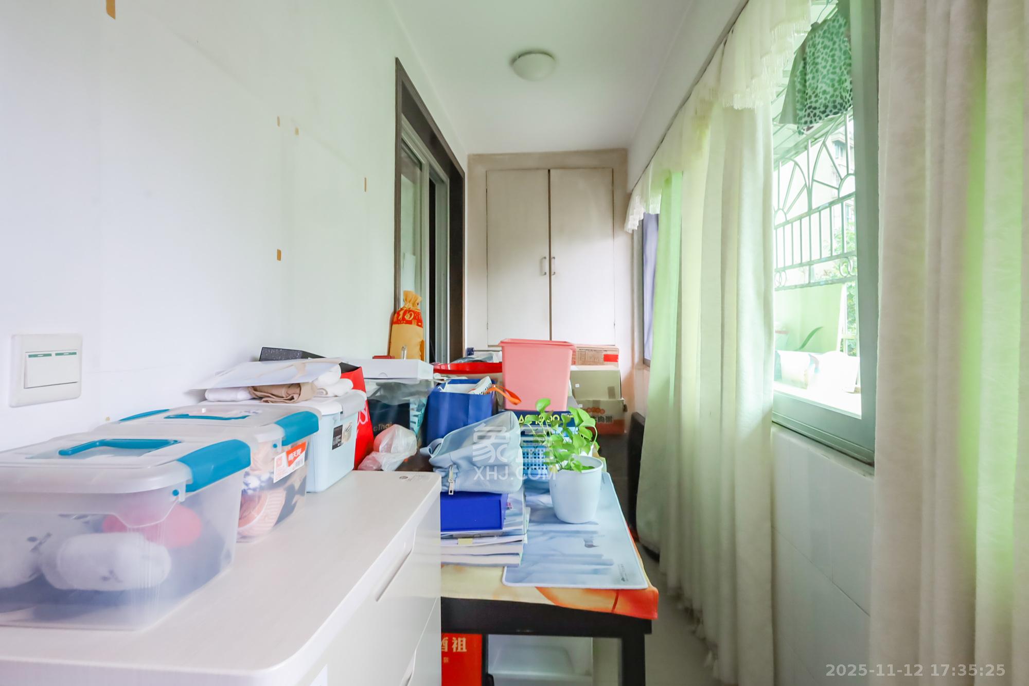 园林局宿舍 2室2厅1卫 61.8万 园林局宿舍 2室2厅1卫 61.8万阳台