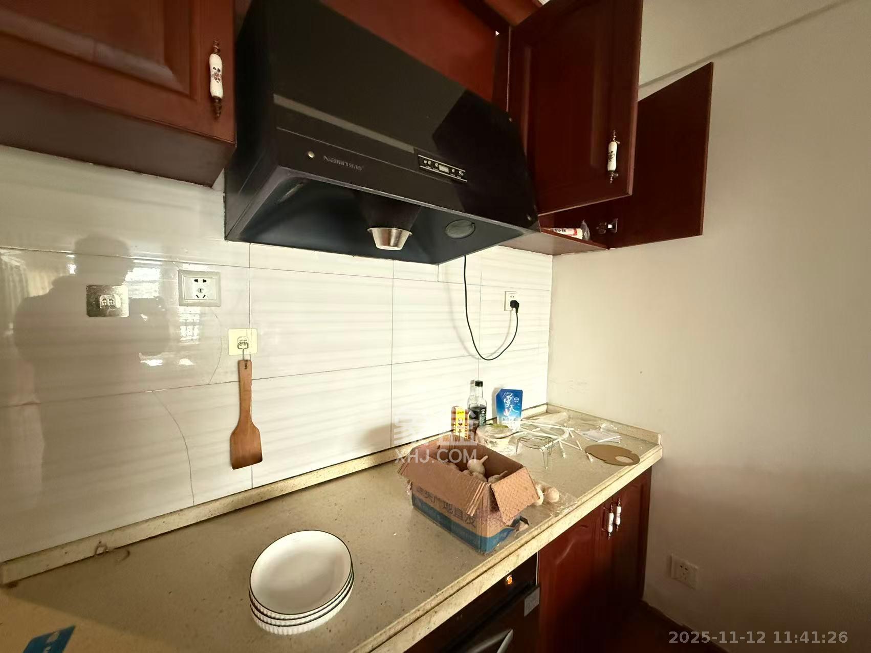 湘水和天下  1室1厅1卫    1000.0元/月室内图