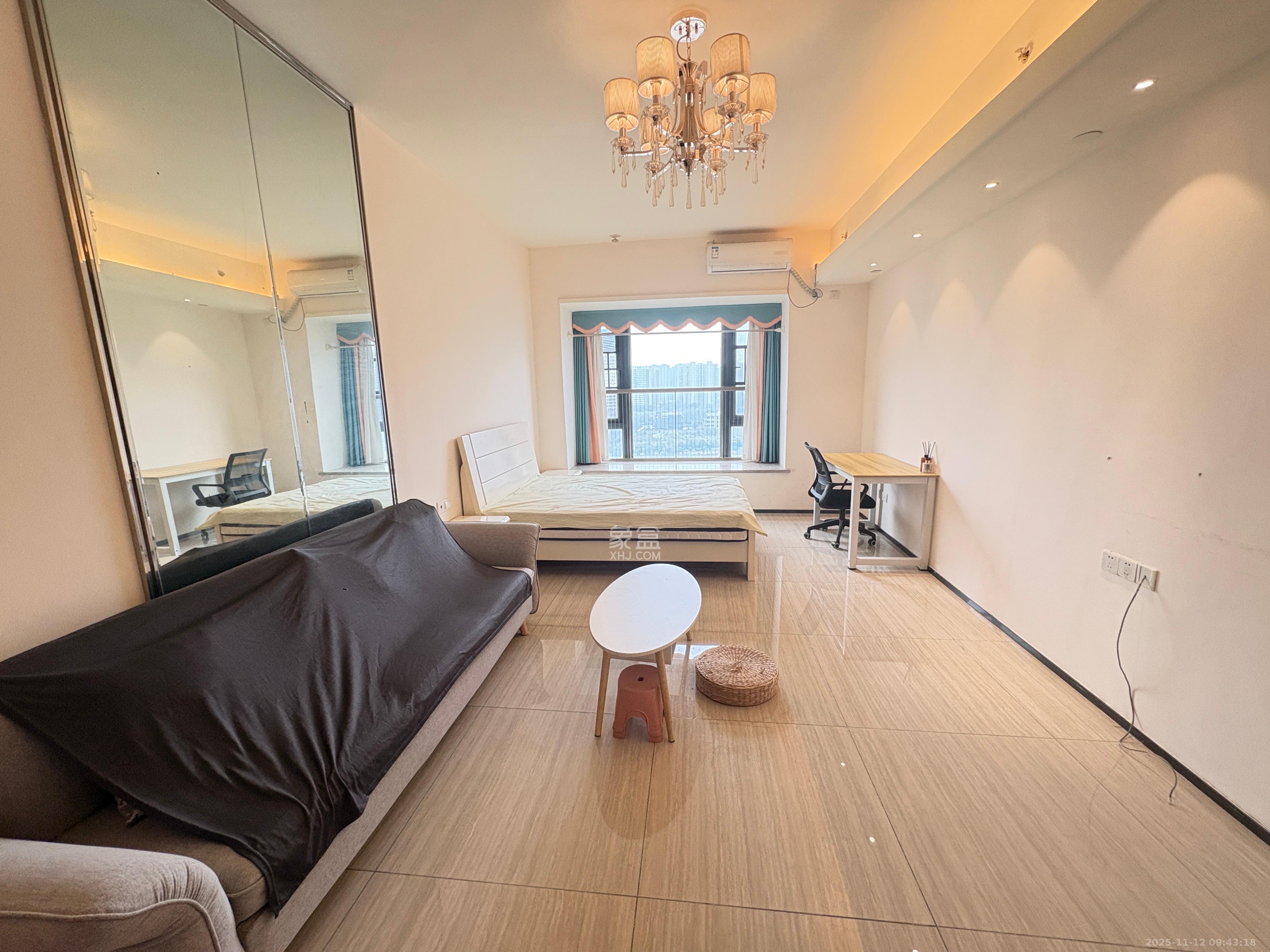 恒大国际广场 1室1厅1卫 1700.0元/月 恒大国际广场 1室1厅1卫 1700.0元/月室内图