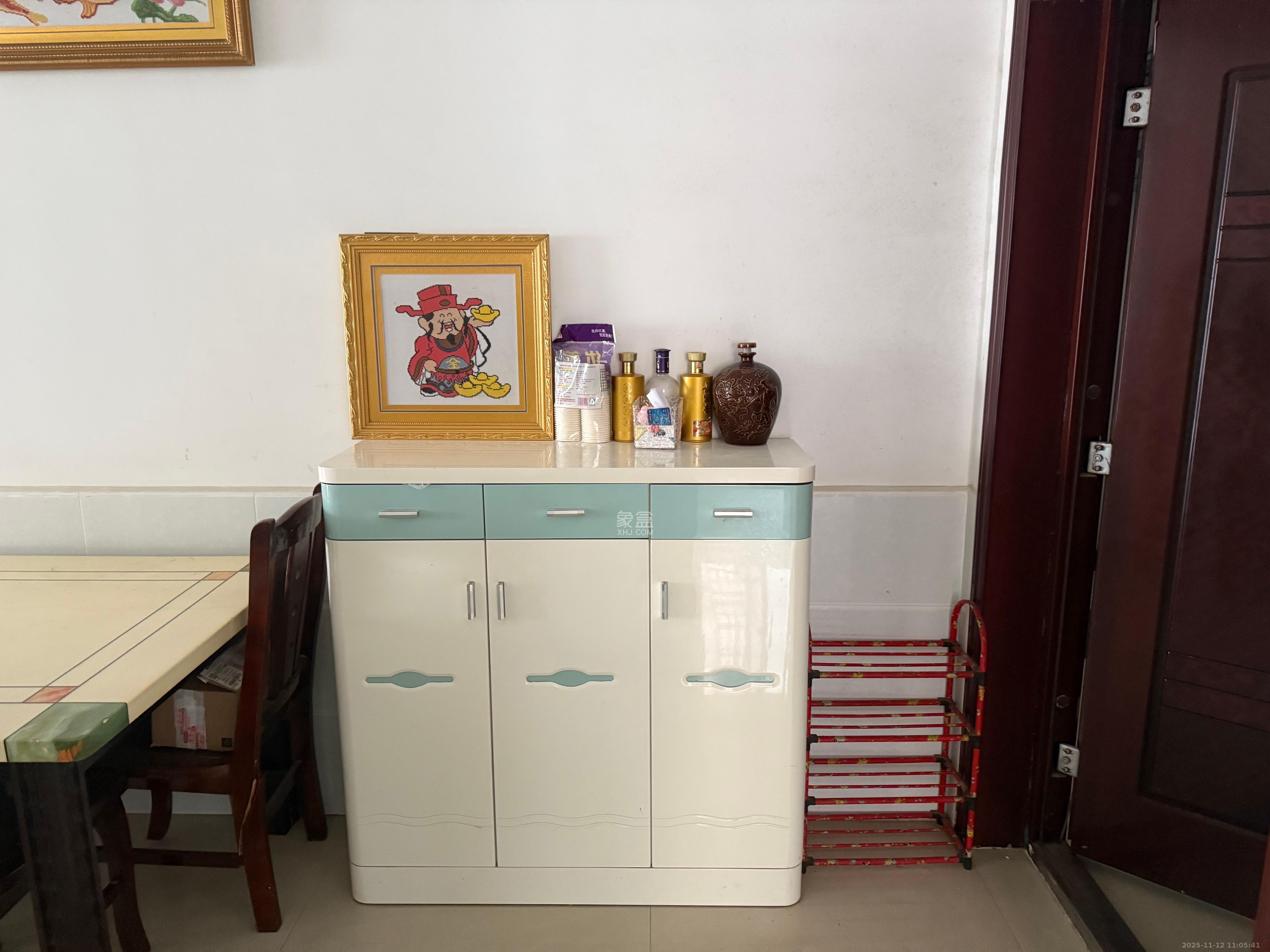 水映青山  2室2厅1卫    1900.0元/月室内图