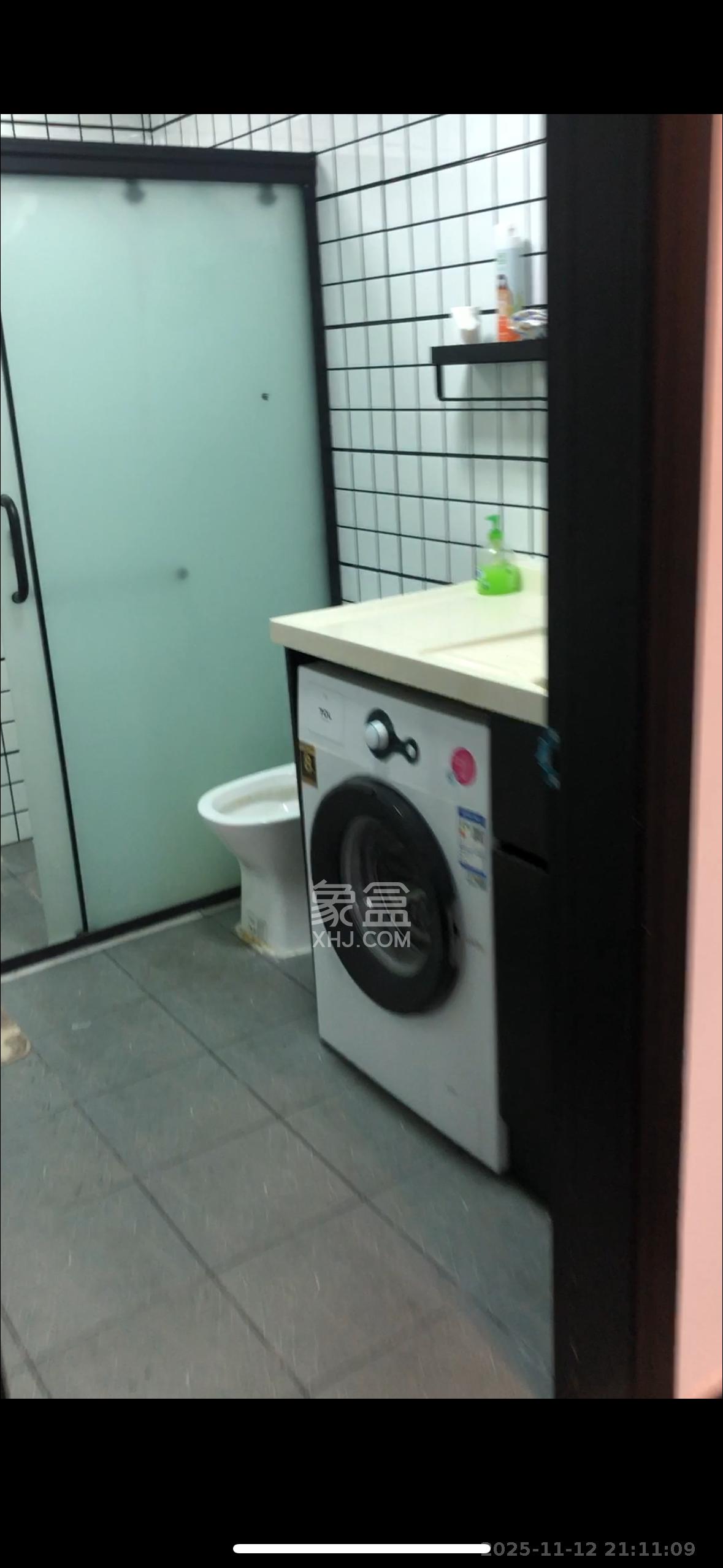 奥克斯滨仕花园（奥克斯洋湖广场/奥克斯中心）  1室1厅1卫    1500.0元/月室内图