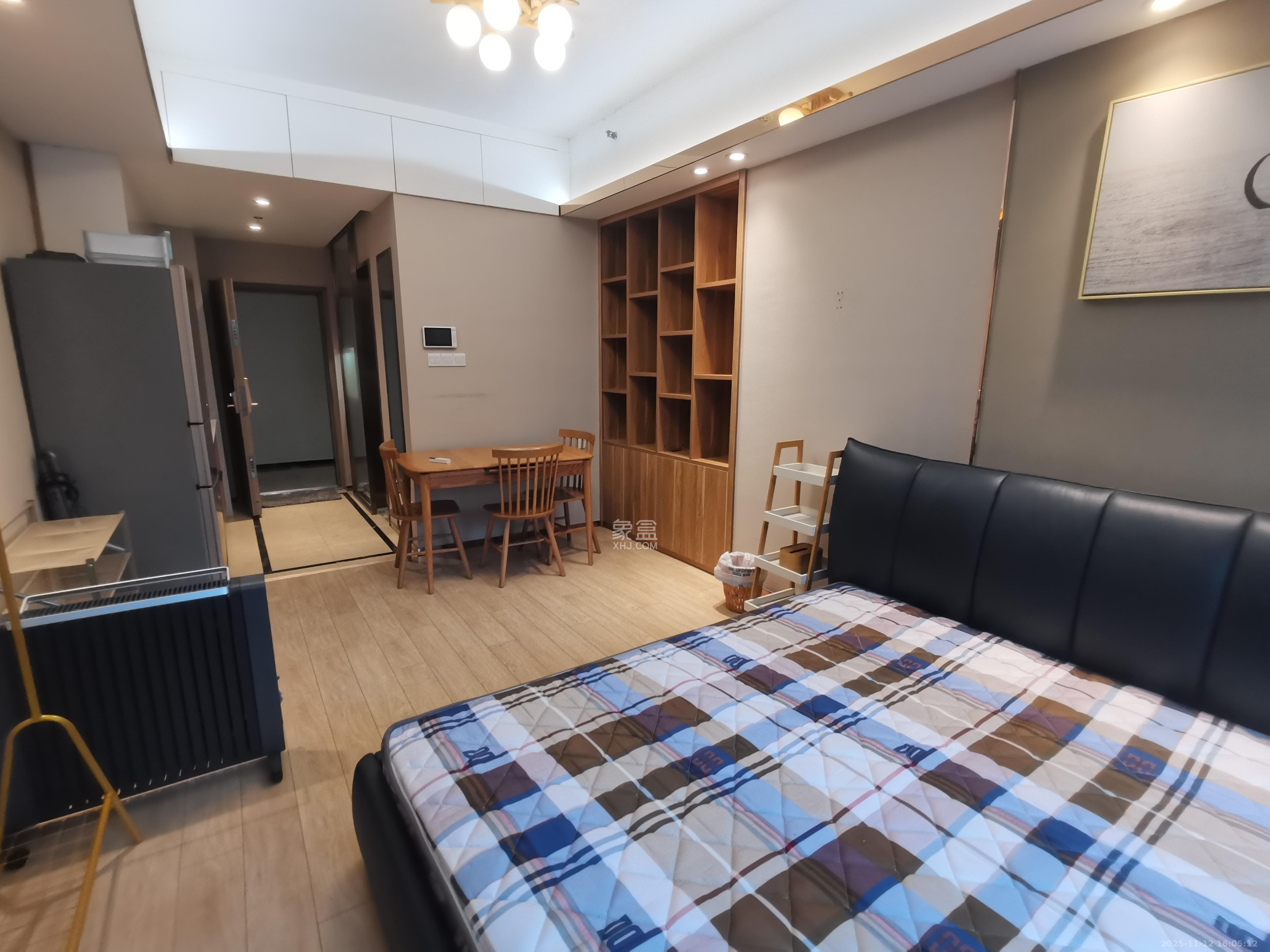 远洋外滩壹号 1室1厅1卫 2000.0元/月 远洋外滩壹号 1室1厅1卫 2000.0元/月室内图