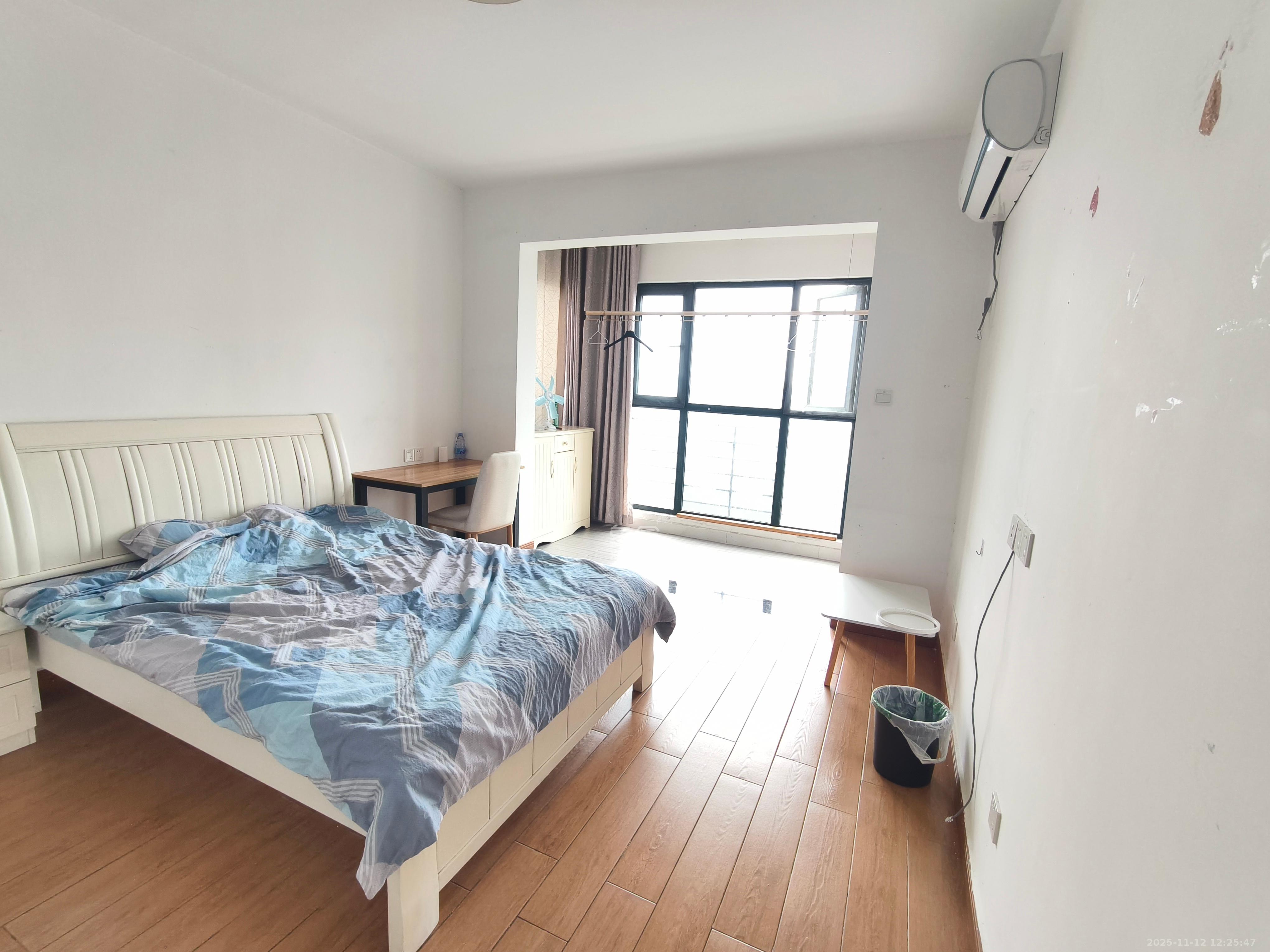 湘江锦绣 3室2厅2卫 2600.0元/月 湘江锦绣 3室2厅2卫 2600.0元/月室内图