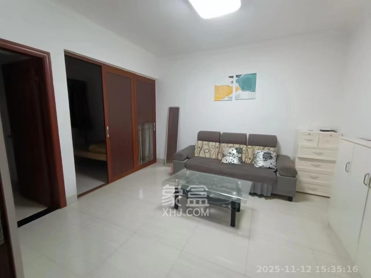 湖韵佳苑  2室2厅1卫    1900.0元/月