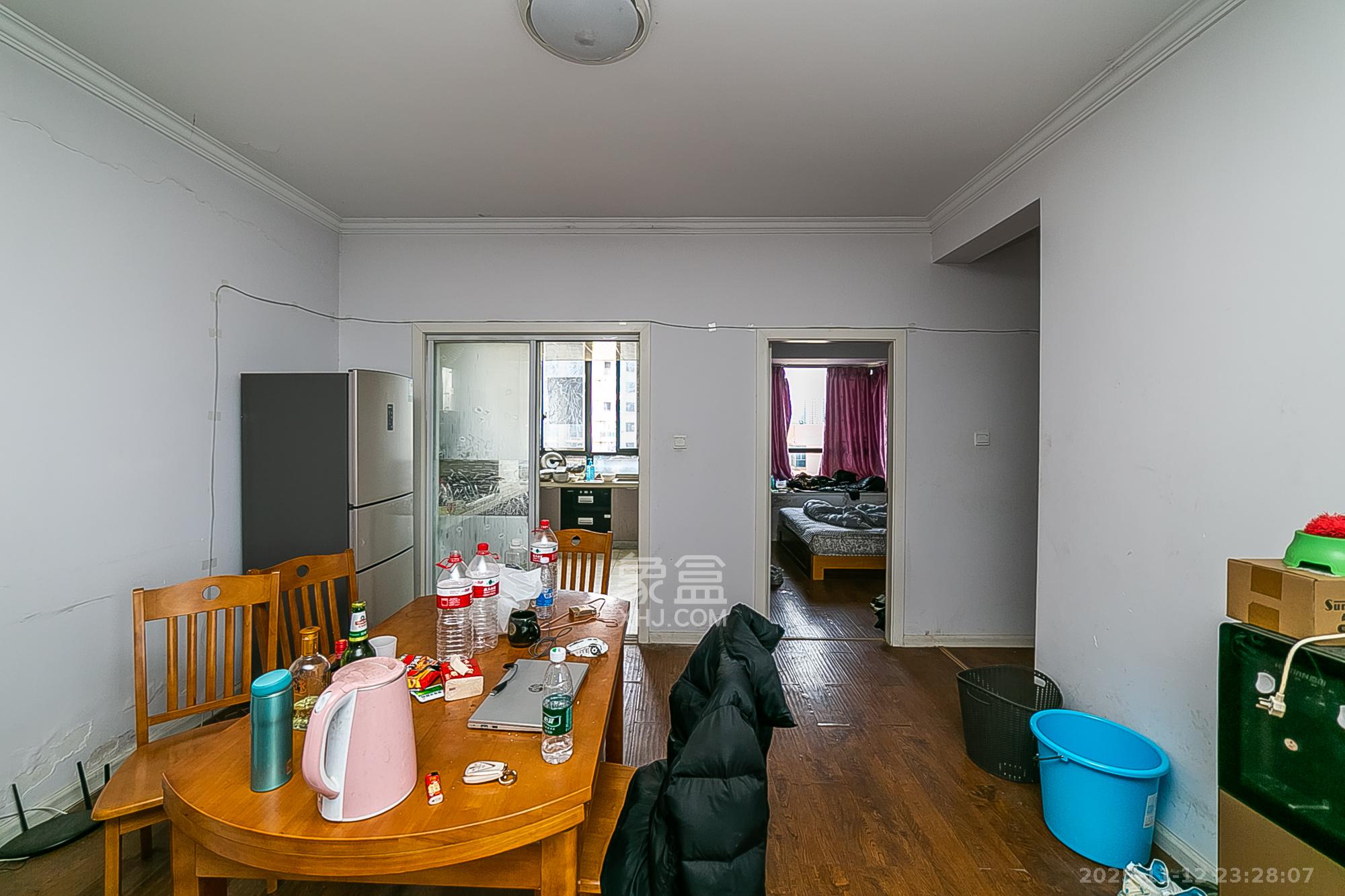 兴威帕克水岸  3室2厅2卫    98.0万客厅