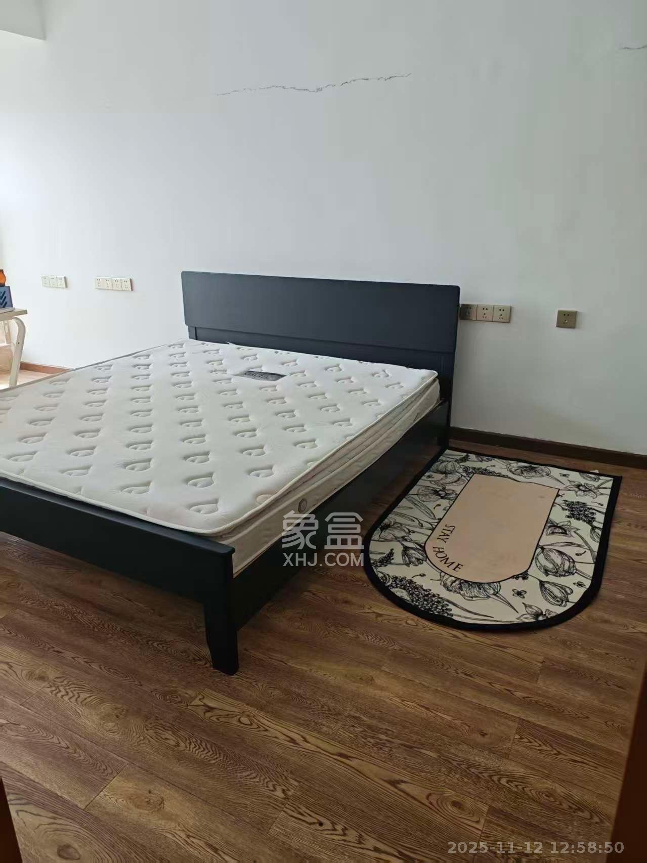 四季美景一、二期 1室0厅0卫 2000.0元/月 四季美景一、二期 1室0厅0卫 2000.0元/月室内图