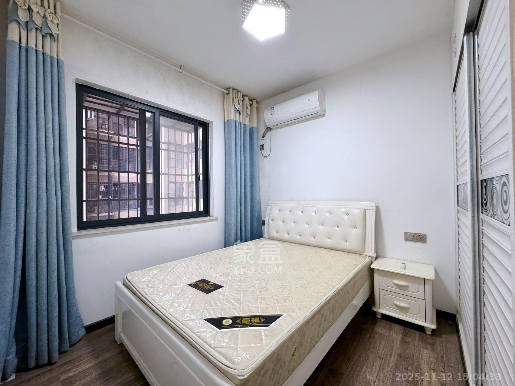 天麓尚层 2室2厅1卫 2300.0元/月 天麓尚层 2室2厅1卫 2300.0元/月室内图