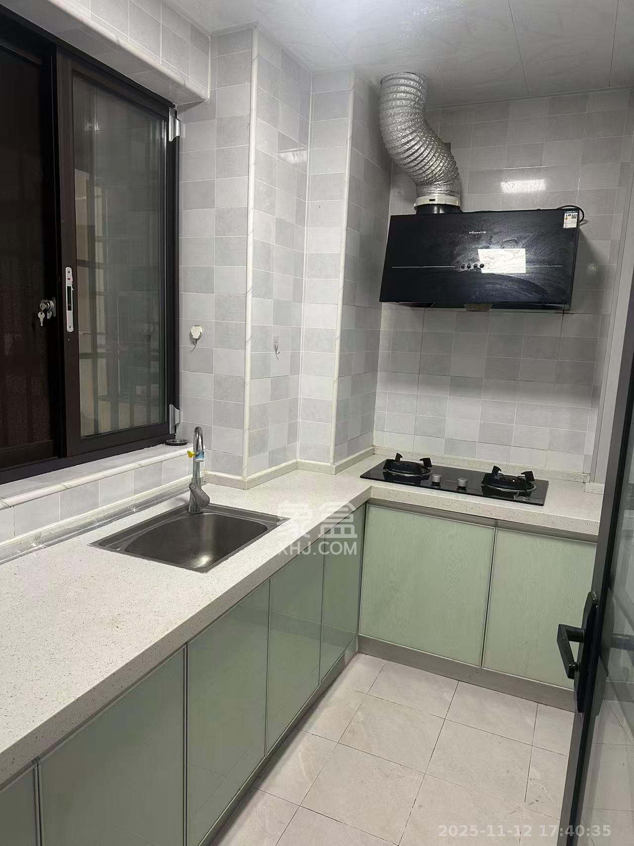 金科世界城  3室2厅1卫    1800.0元/月室内图