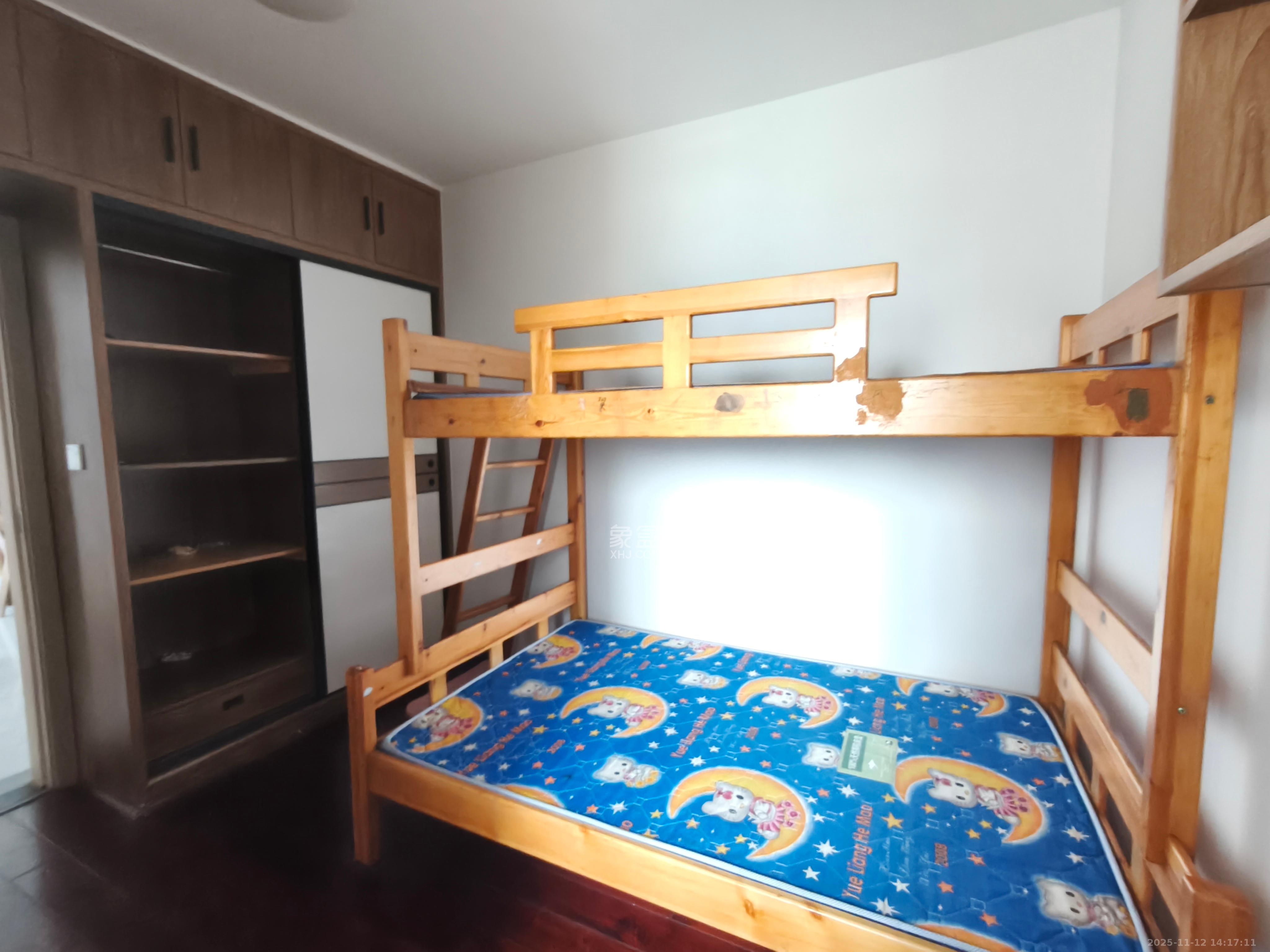 中欣楚天熙苑 2室2厅1卫 2400.0元/月 中欣楚天熙苑 2室2厅1卫 2400.0元/月室内图