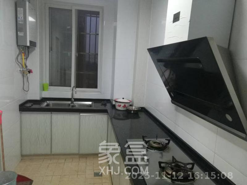 联盟佳苑  3室2厅2卫    1800.0元/月室内图