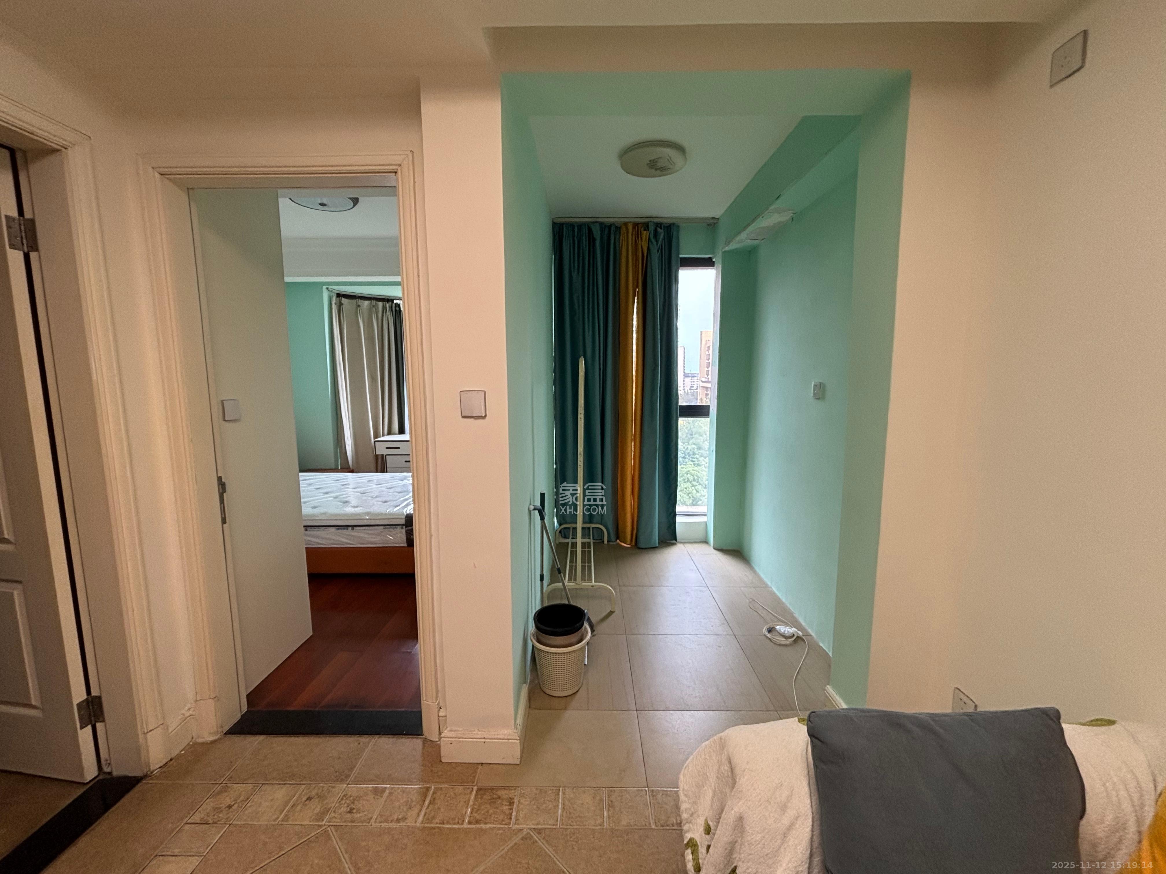 保利城（中航城国际社区、郡原美村）  1室1厅1卫    1400.0元/月室内图