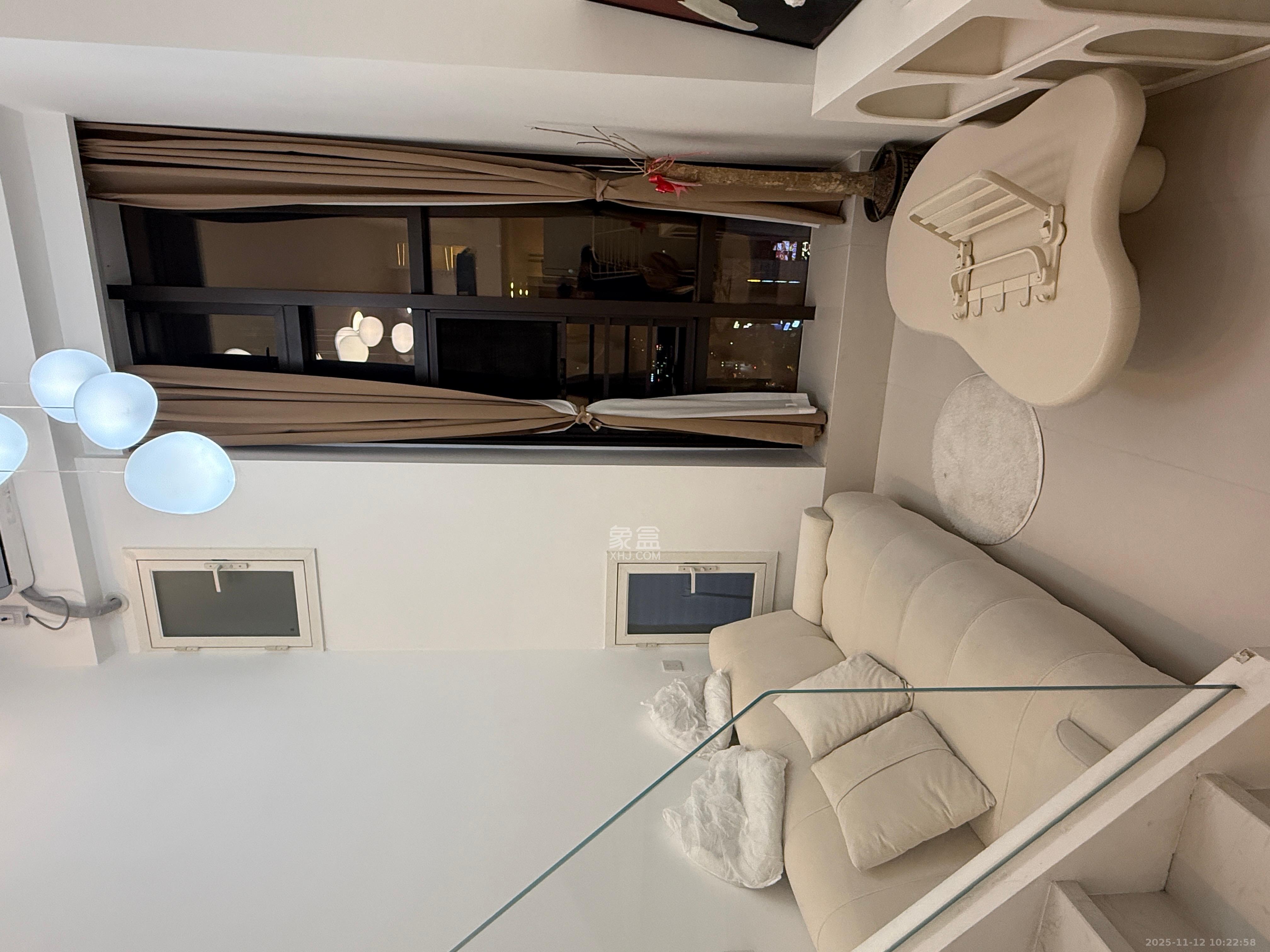 珠江花城好世界  1室1厅1卫    2000.0元/月室内图