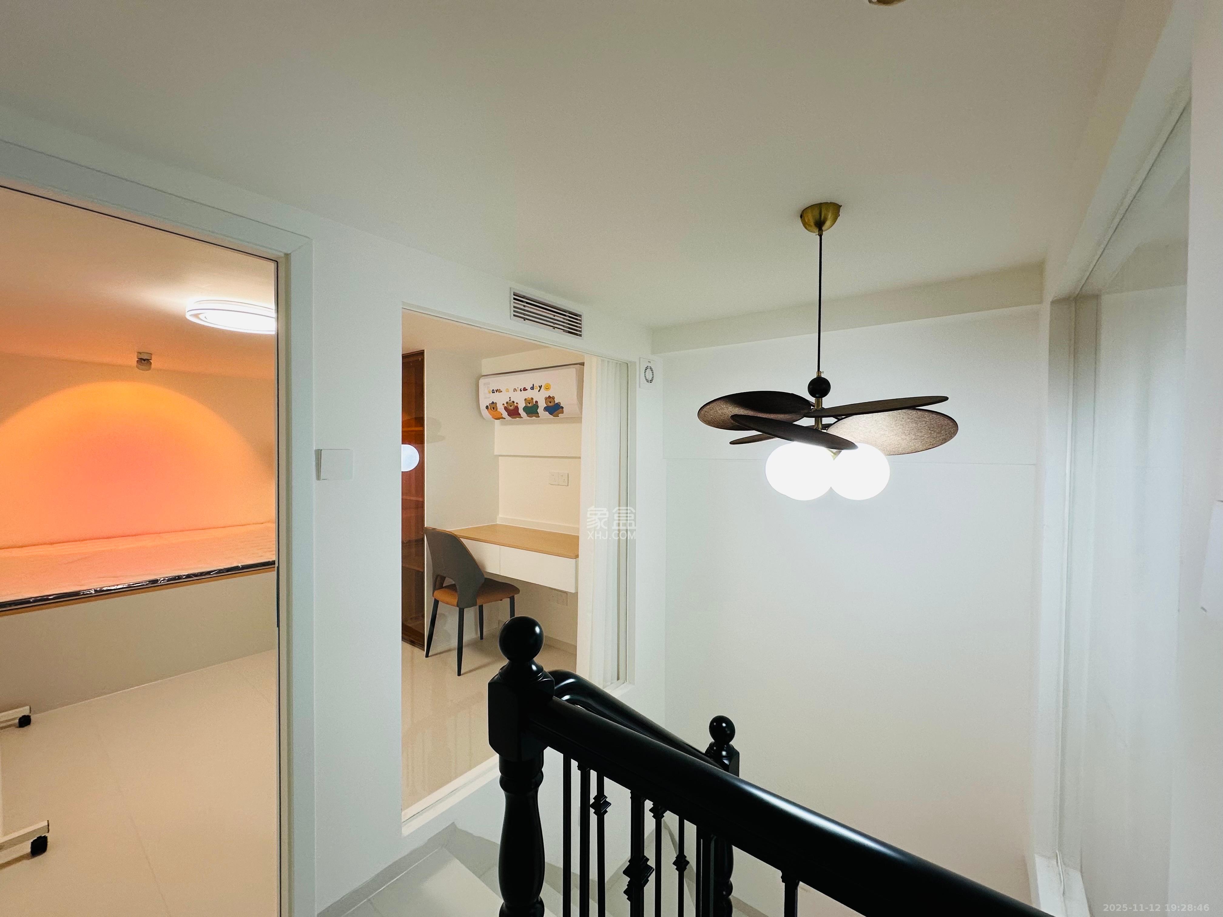 卓越中寰  2室1厅1卫    3200.0元/月室内图