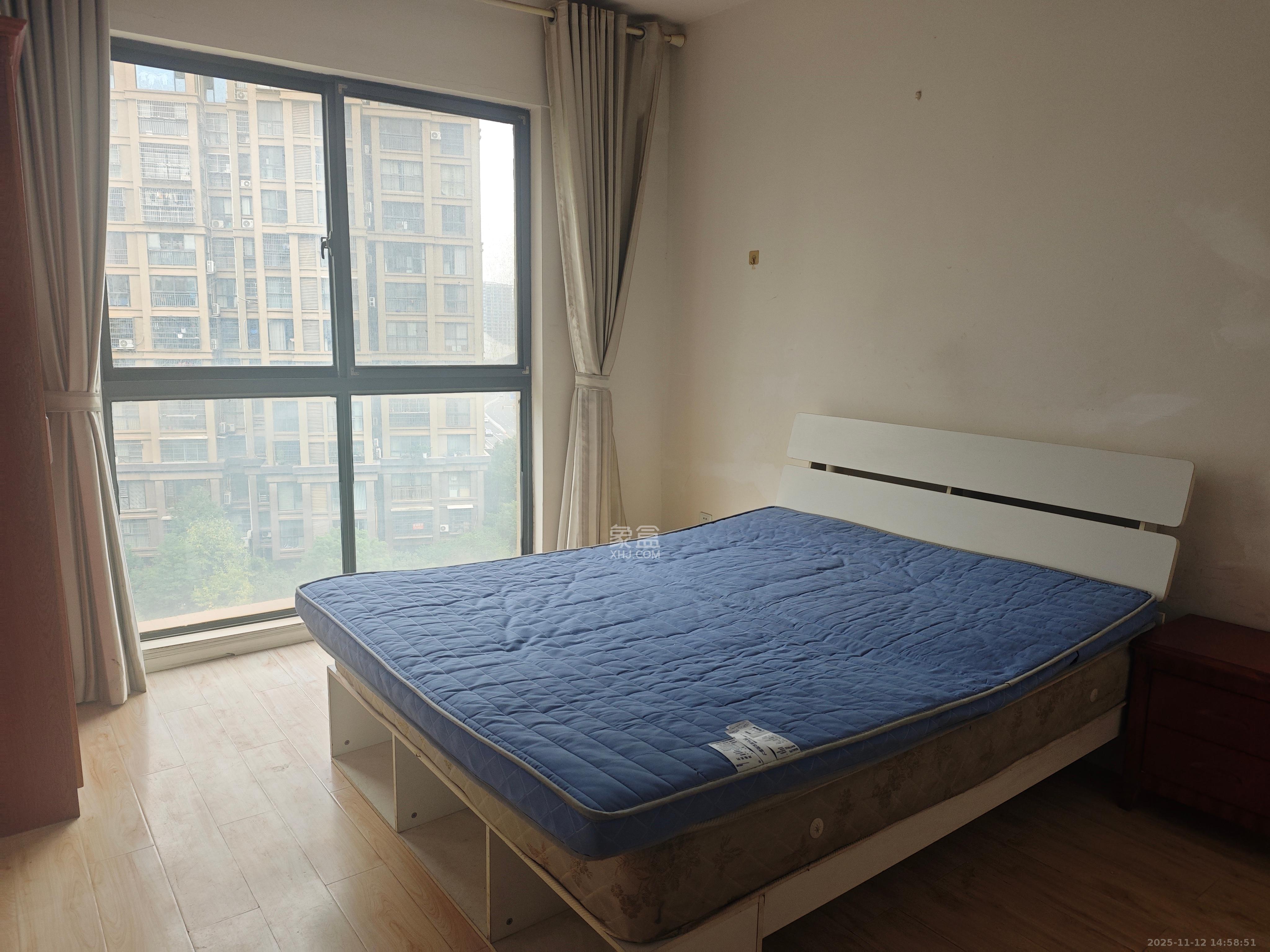 优山美地 2室2厅1卫 2600.0元/月 优山美地 2室2厅1卫 2600.0元/月室内图