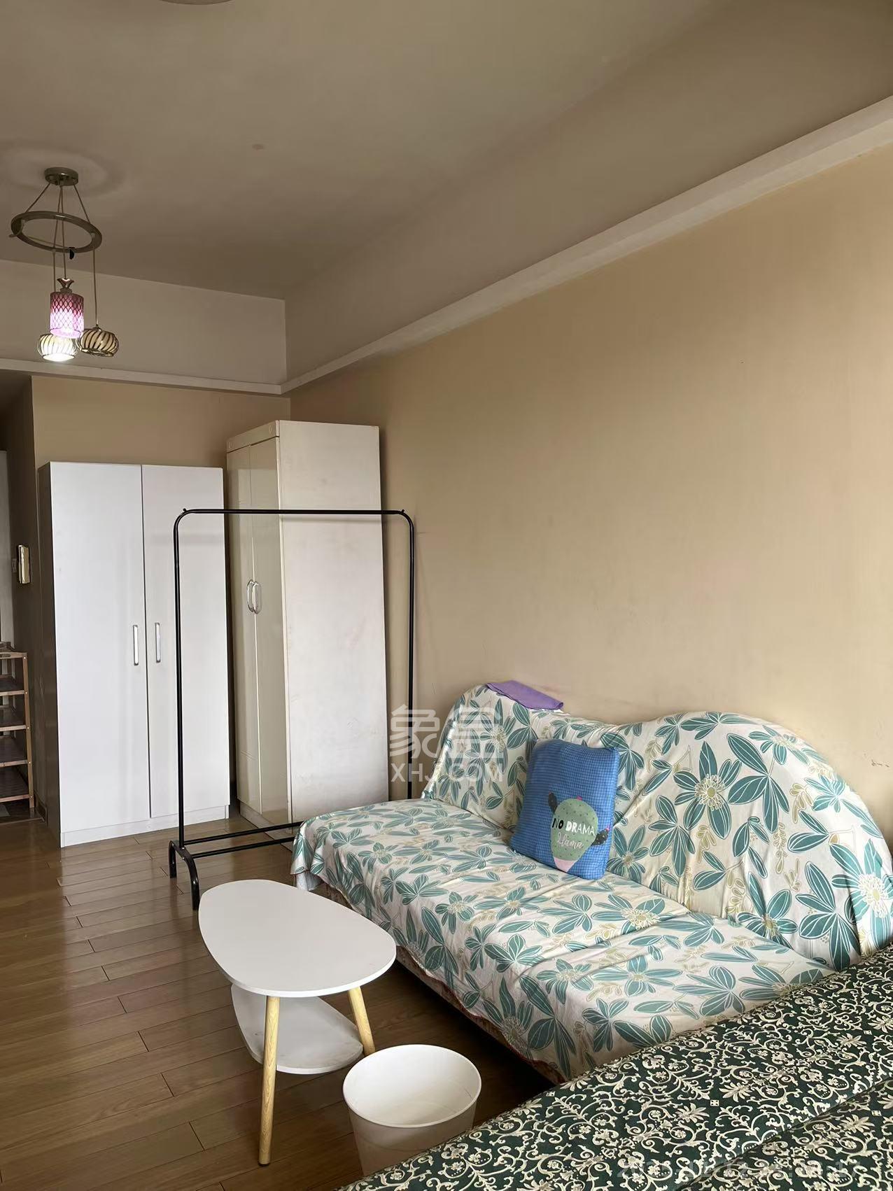 米兰春天  1室1厅1卫    1000.0元/月室内图