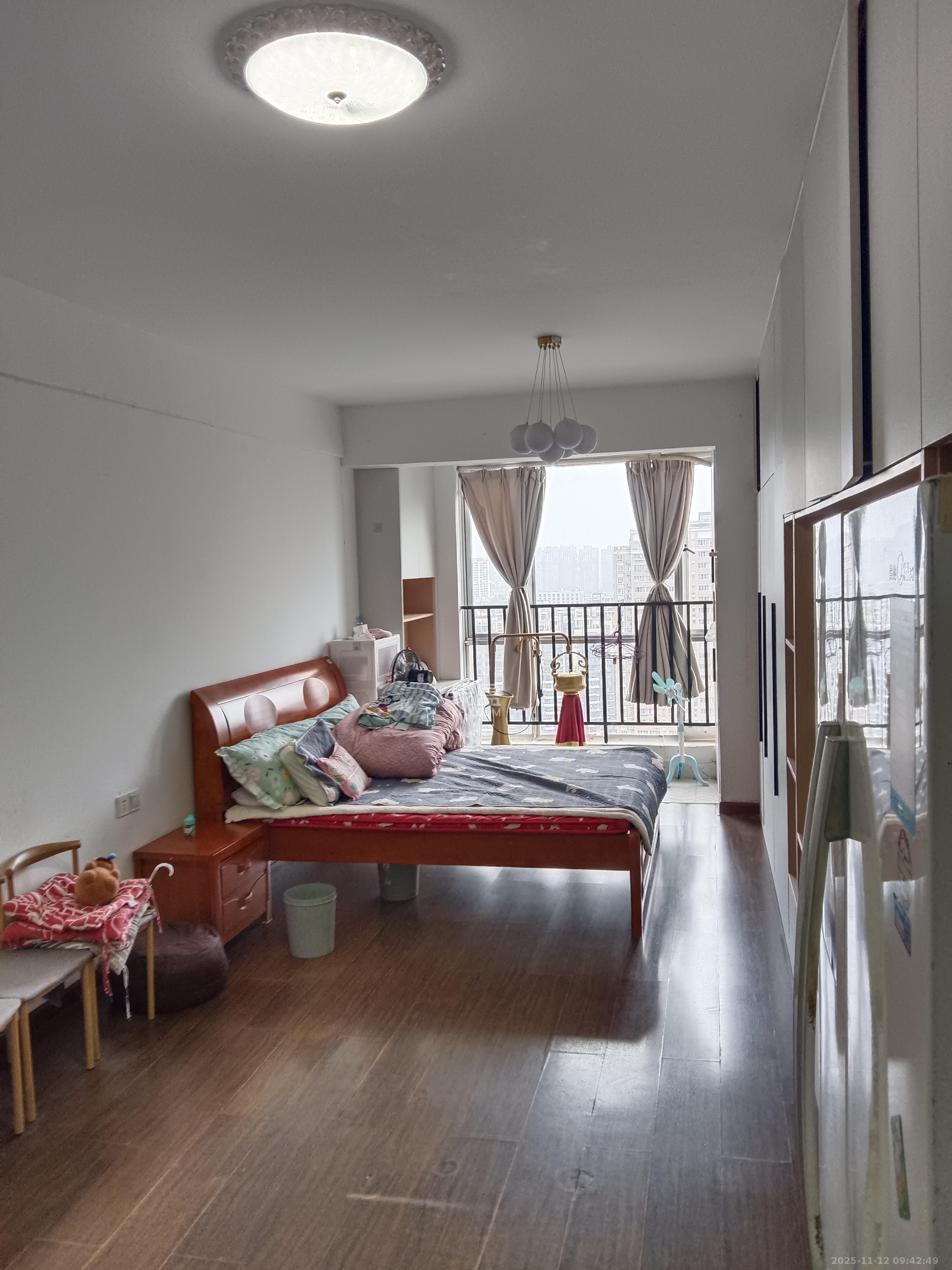 上河国际A座 1室1厅1卫 1600.0元/月 上河国际A座 1室1厅1卫 1600.0元/月室内图