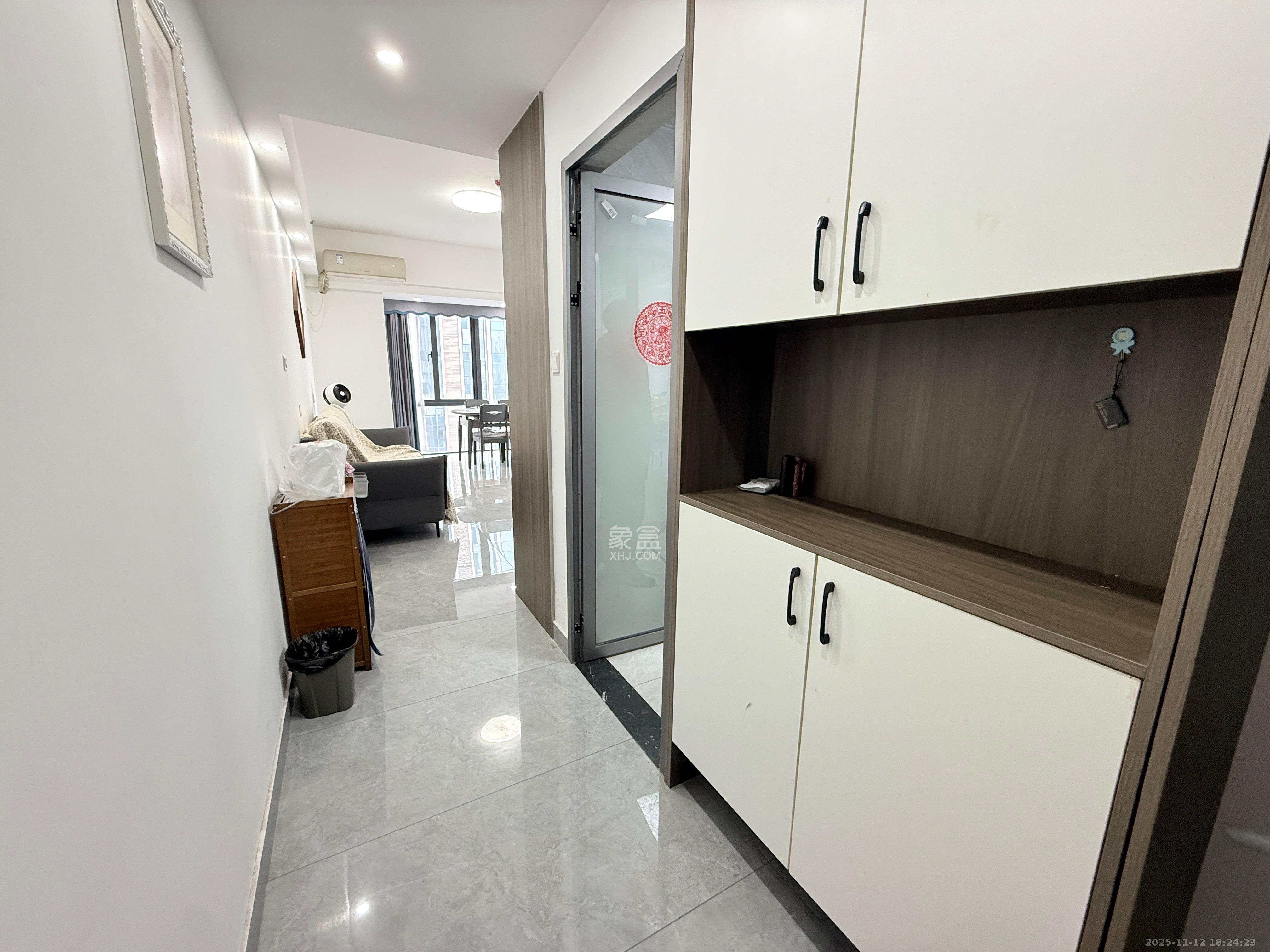 万润时光里  2室1厅1卫    2800.0元/月室内图