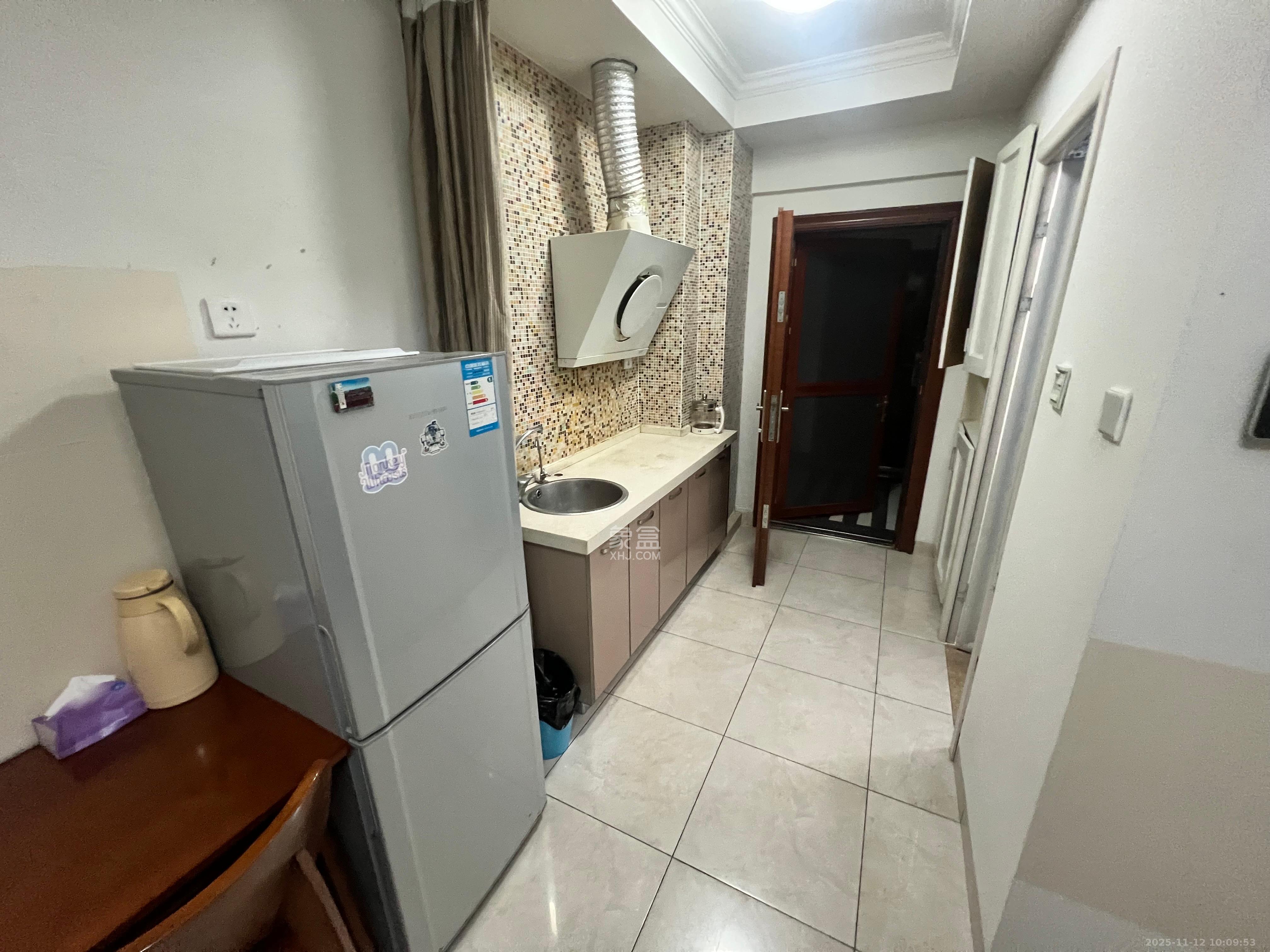 万博汇  1室1厅1卫    1500.0元/月室内图