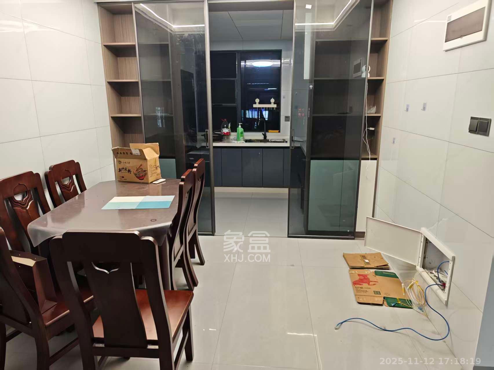 旭日嘉苑  3室2厅1卫    3000.0元/月