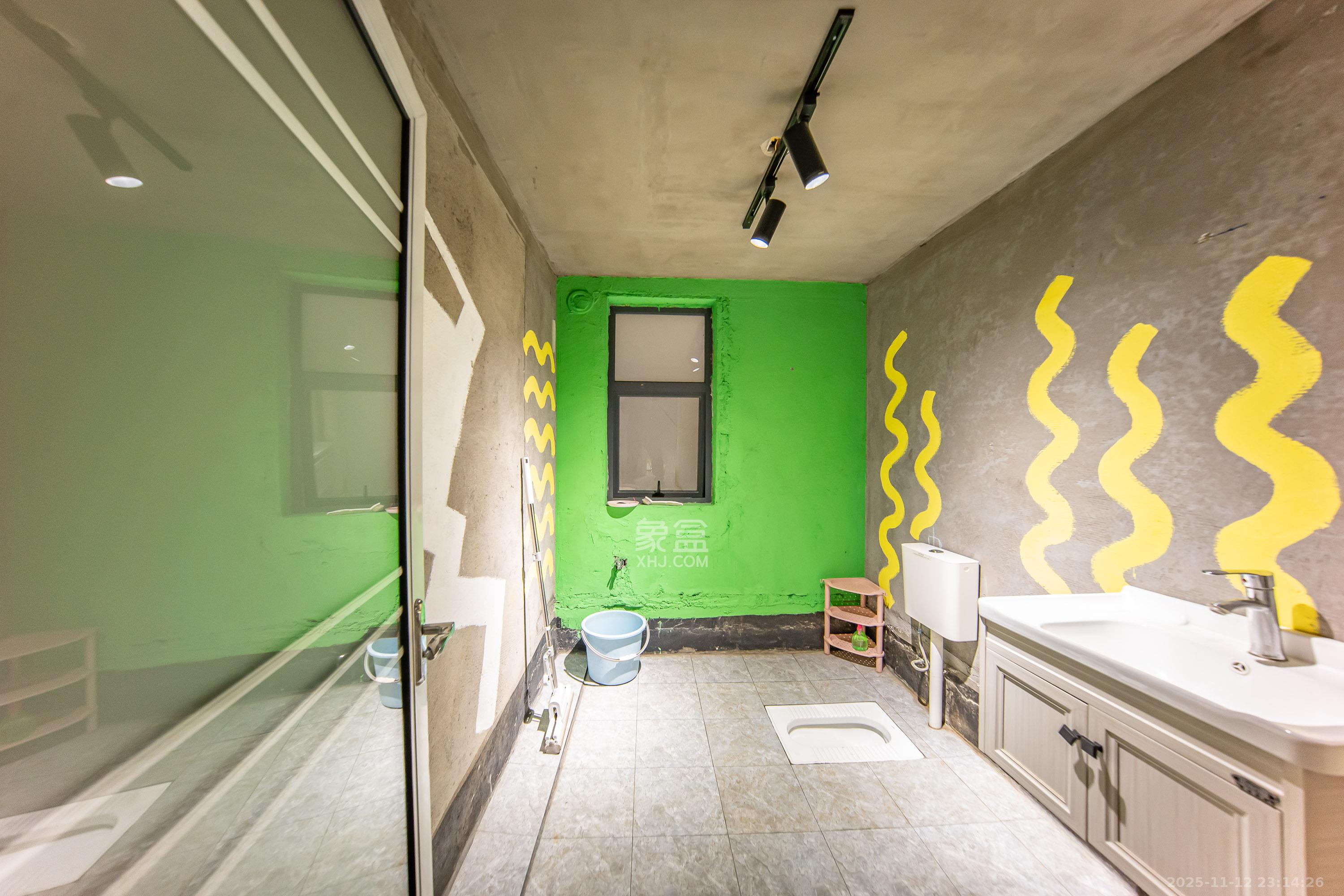 兰亭湾畔  3室2厅1卫    115.0万卫生间