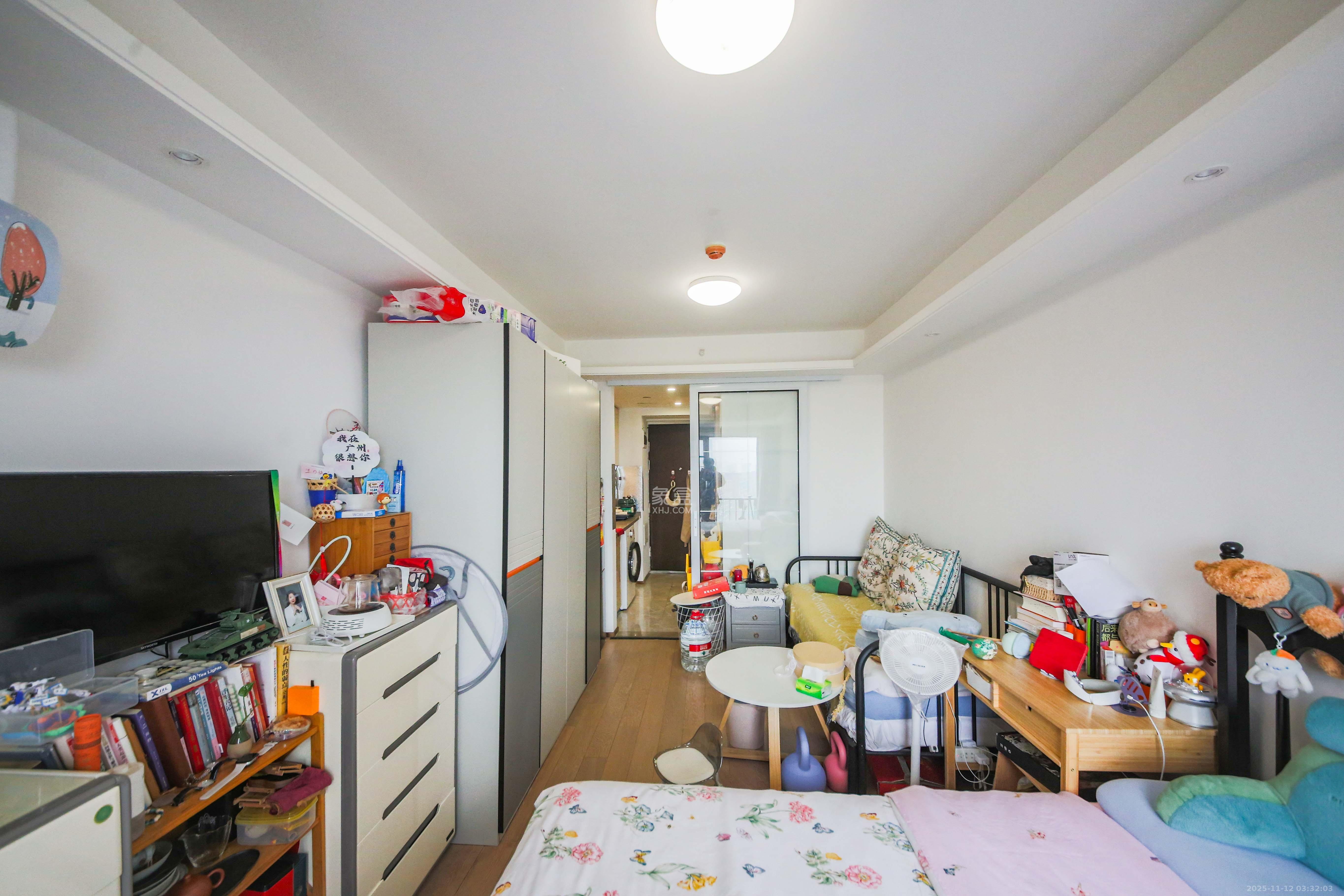 旭辉华宇南宸府 1室1厅1卫 26.0万 旭辉华宇南宸府 1室1厅1卫 26.0万卧室