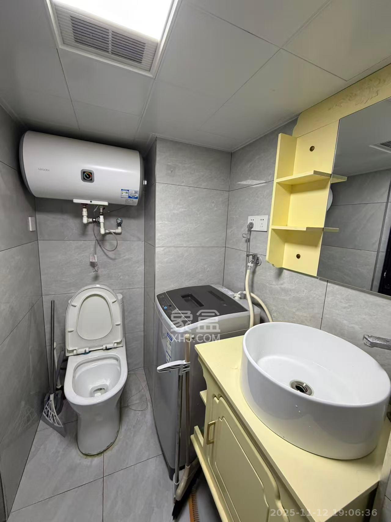 新城悦隽  2室1厅1卫    1800.0元/月室内图