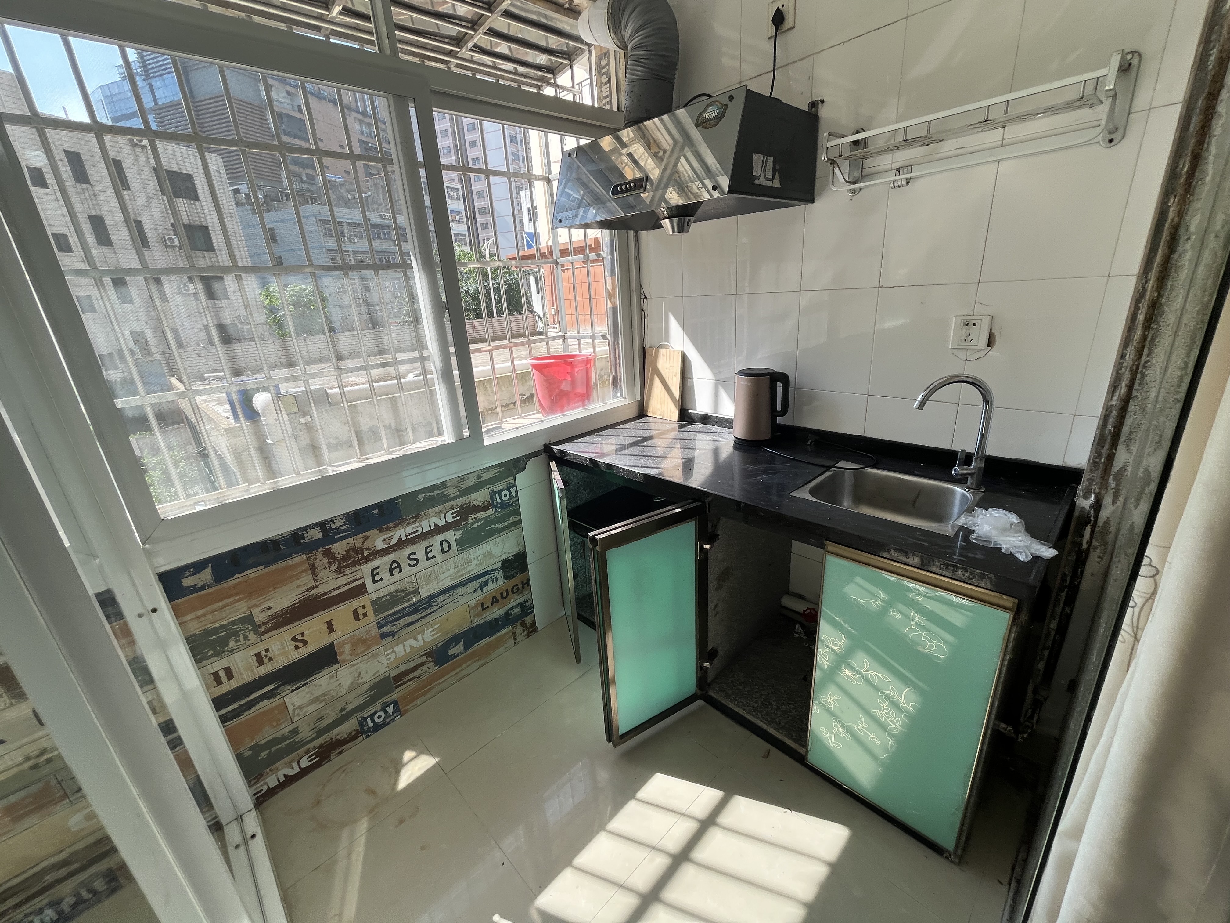 海星公寓 1室1厅1卫 1500.0元/月 海星公寓 1室1厅1卫 1500.0元/月室内图