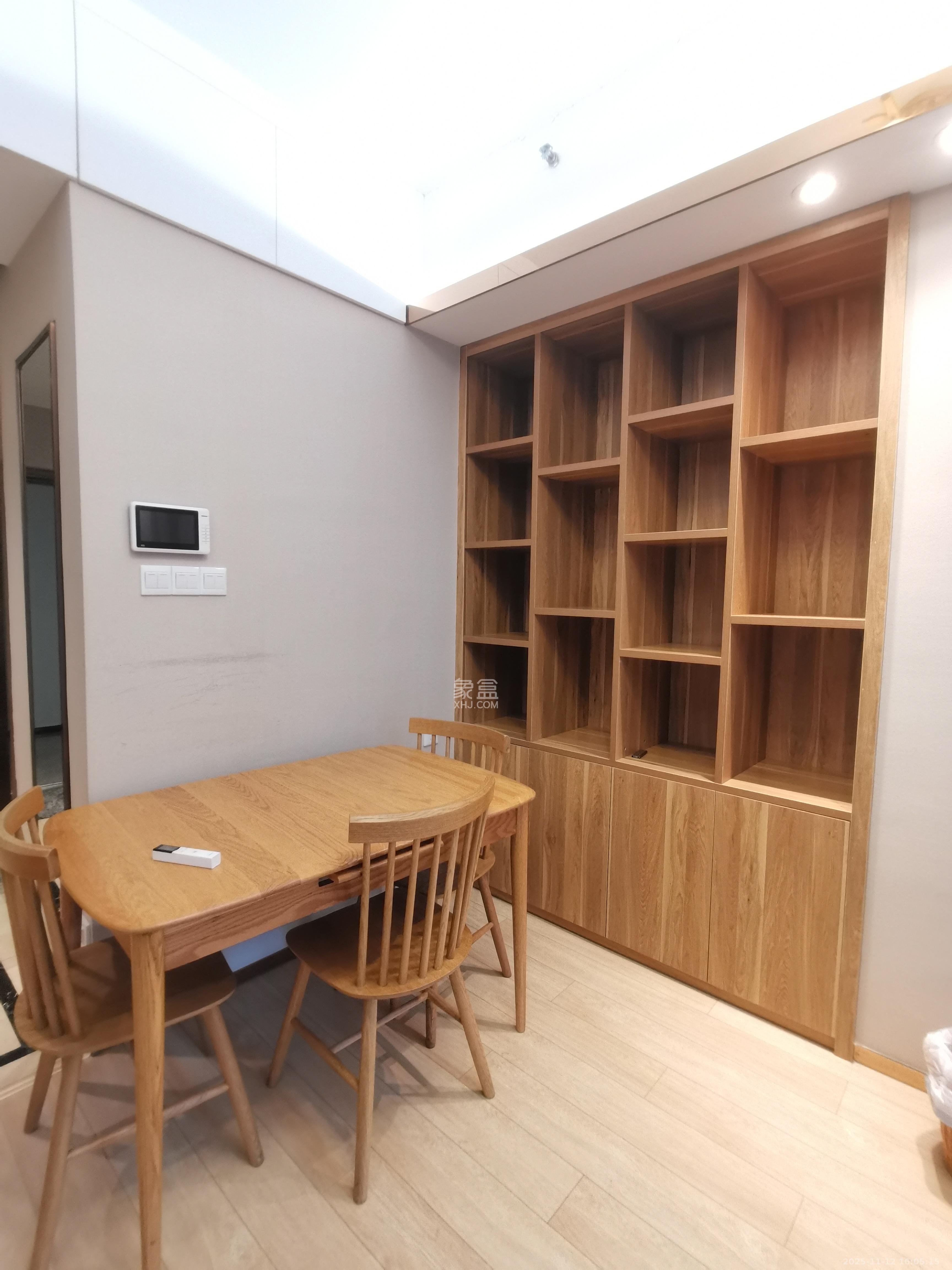 远洋外滩壹号 1室1厅1卫 2000.0元/月 远洋外滩壹号 1室1厅1卫 2000.0元/月室内图