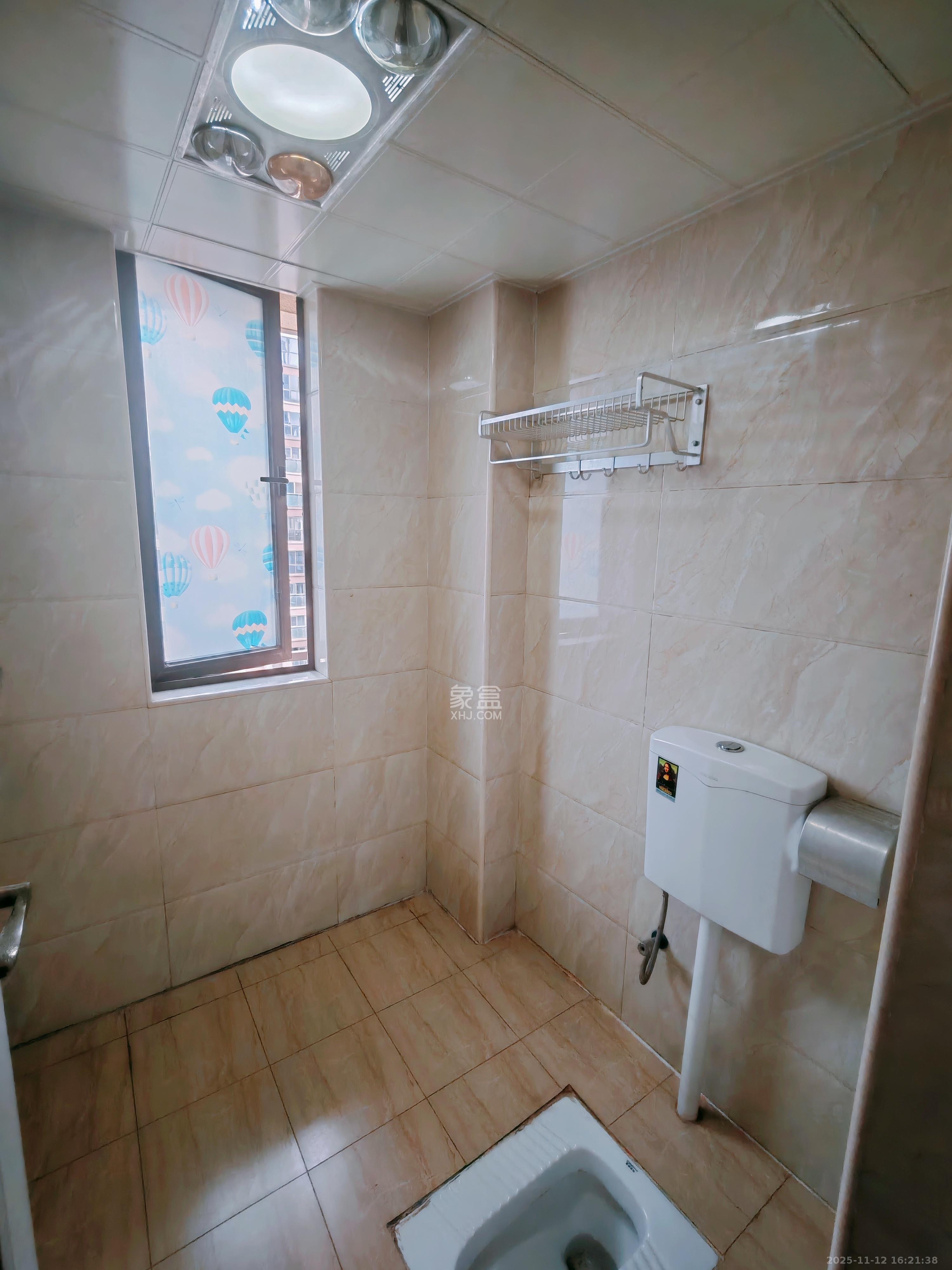 南山雍江汇(滨江国际新城) 3室2厅1卫 3300.0元/月 南山雍江汇(滨江国际新城) 3室2厅1卫 3300.0元/月室内图