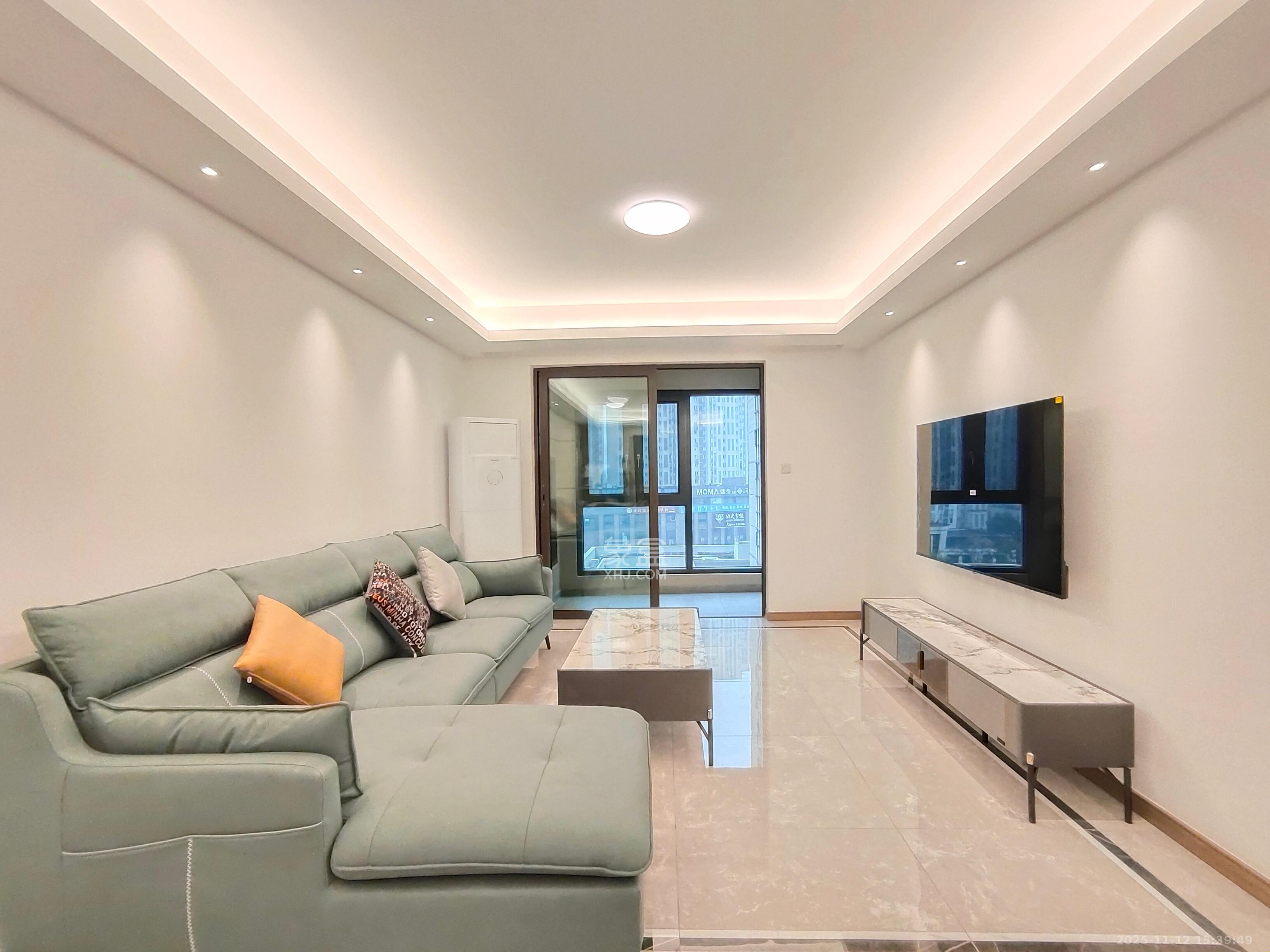 龙湖铂金中心(龙湖春江郦城) 3室2厅2卫 4800.0元/月 龙湖铂金中心(龙湖春江郦城) 3室2厅2卫 4800.0元/月室内图