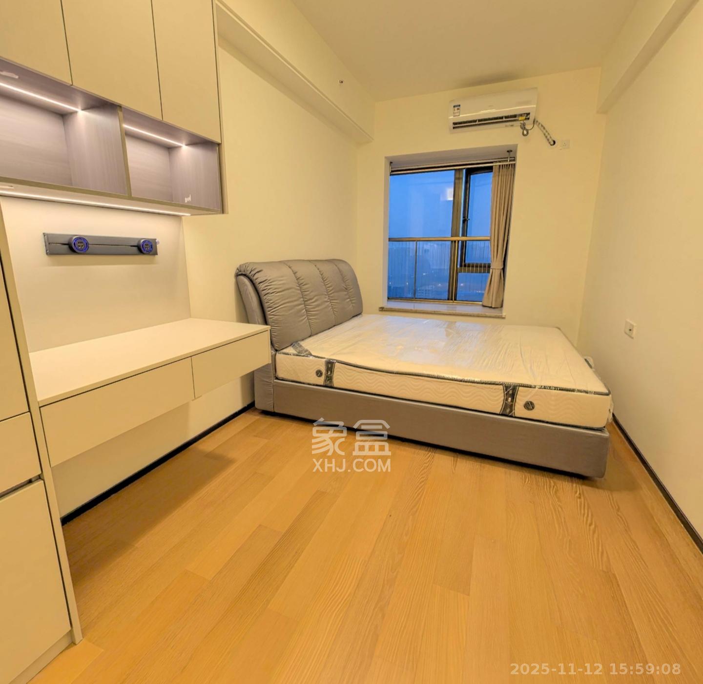 恒大国际广场  2室2厅1卫    2200.0元/月室内图