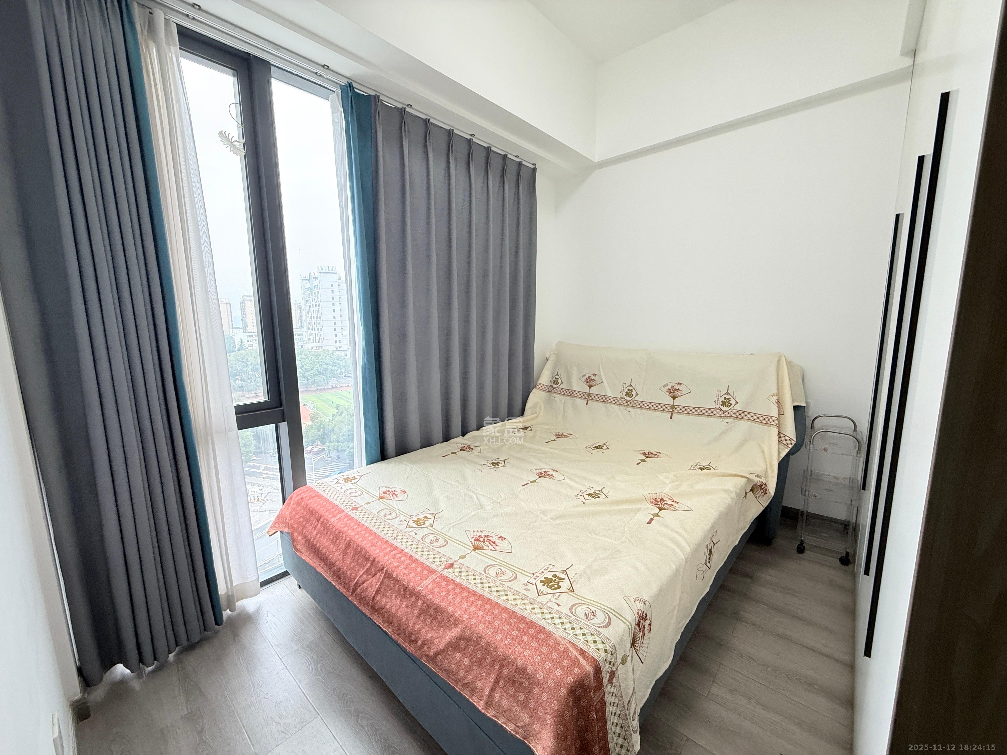 万润时光里 2室1厅1卫 2800.0元/月 万润时光里 2室1厅1卫 2800.0元/月室内图