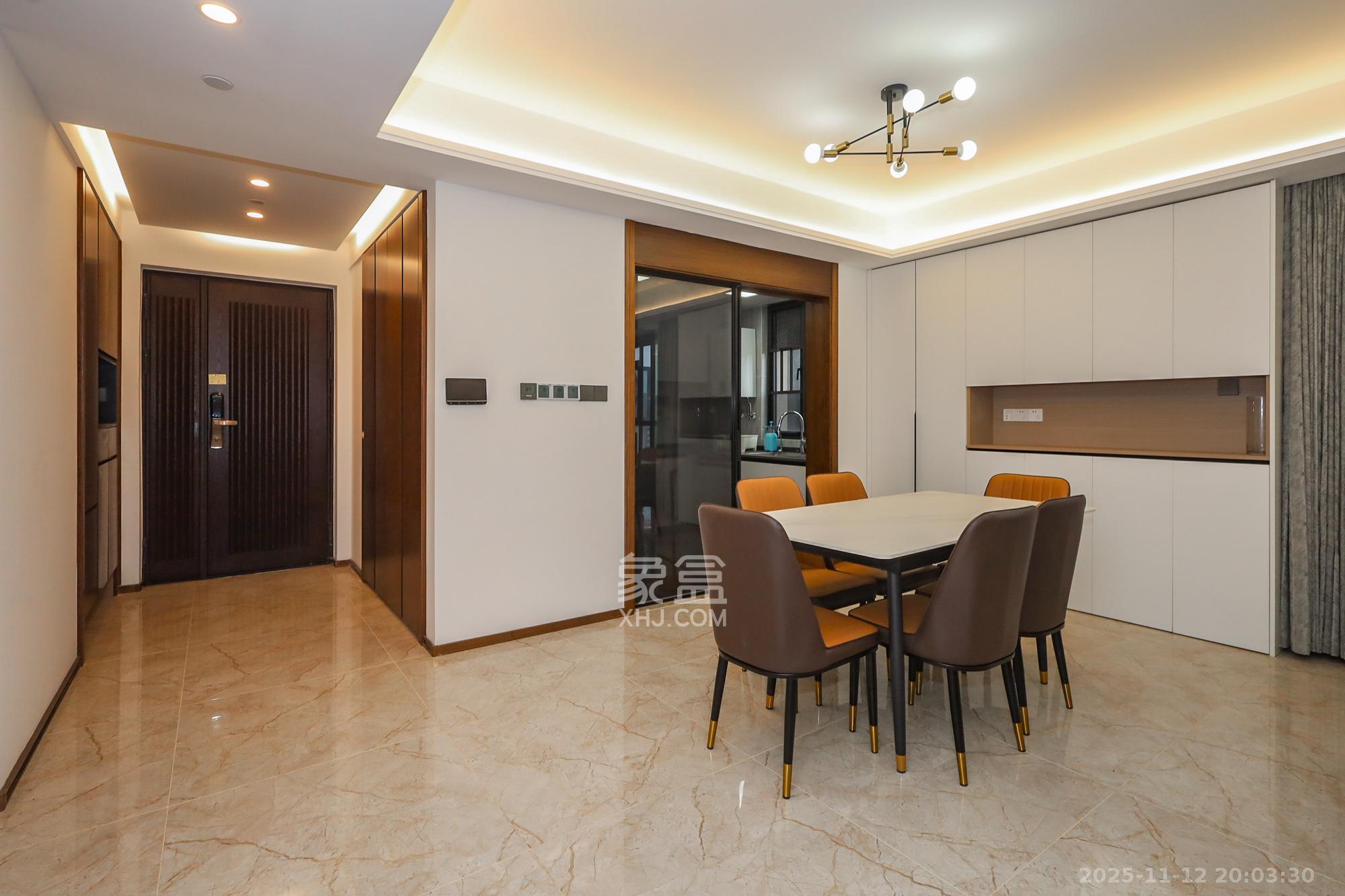 万科里金域滨江  4室2厅2卫    316.0万其他