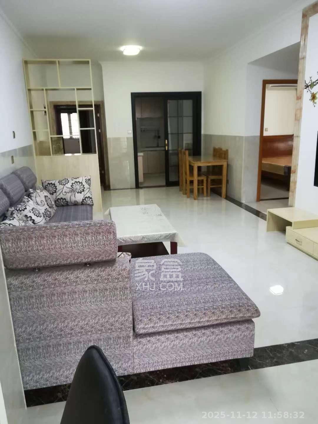 嘉顺苑 2室2厅1卫 2000.0元/月 嘉顺苑 2室2厅1卫 2000.0元/月室内图