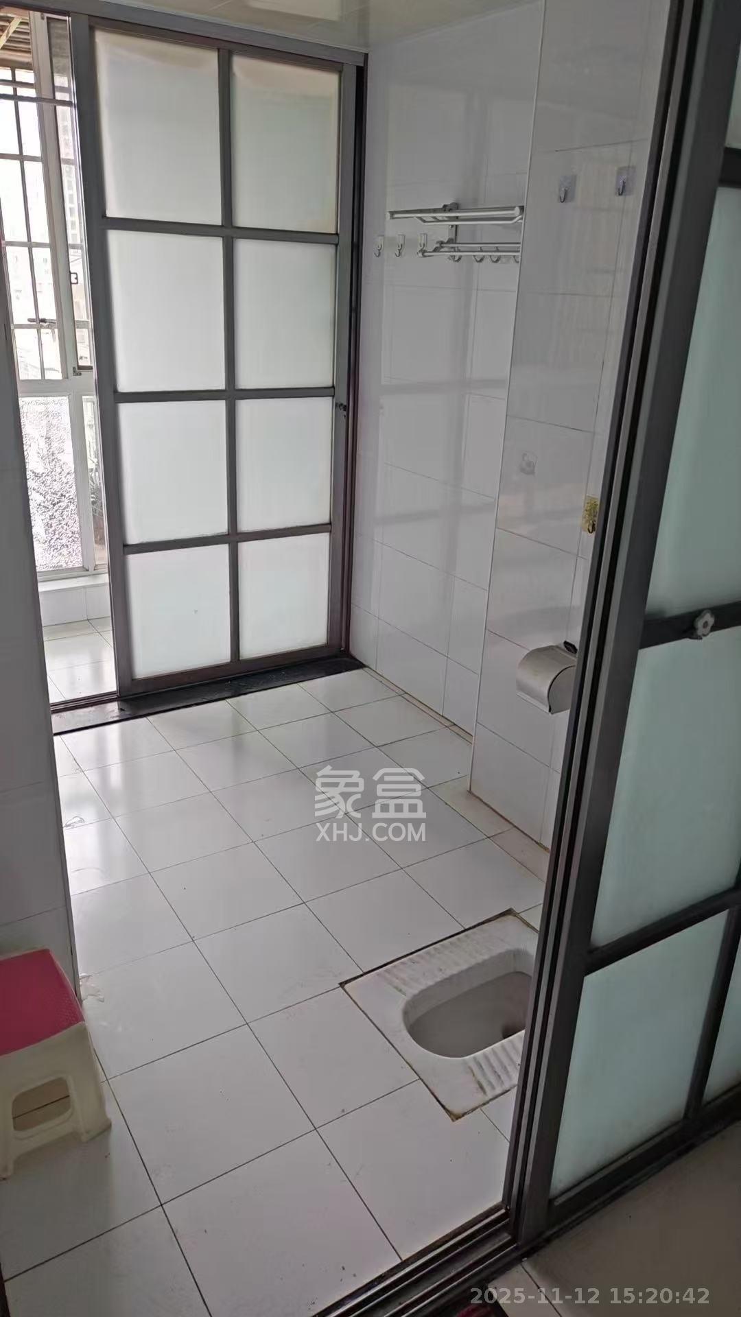 上河国际C区  1室2厅2卫    3100.0元/月室内图