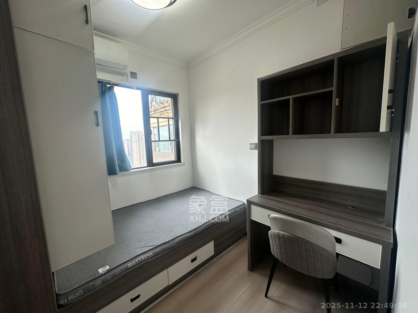 五矿沁园金城(春和景园) 3室1厅1卫 2600.0元/月 五矿沁园金城(春和景园) 3室1厅1卫 2600.0元/月室内图