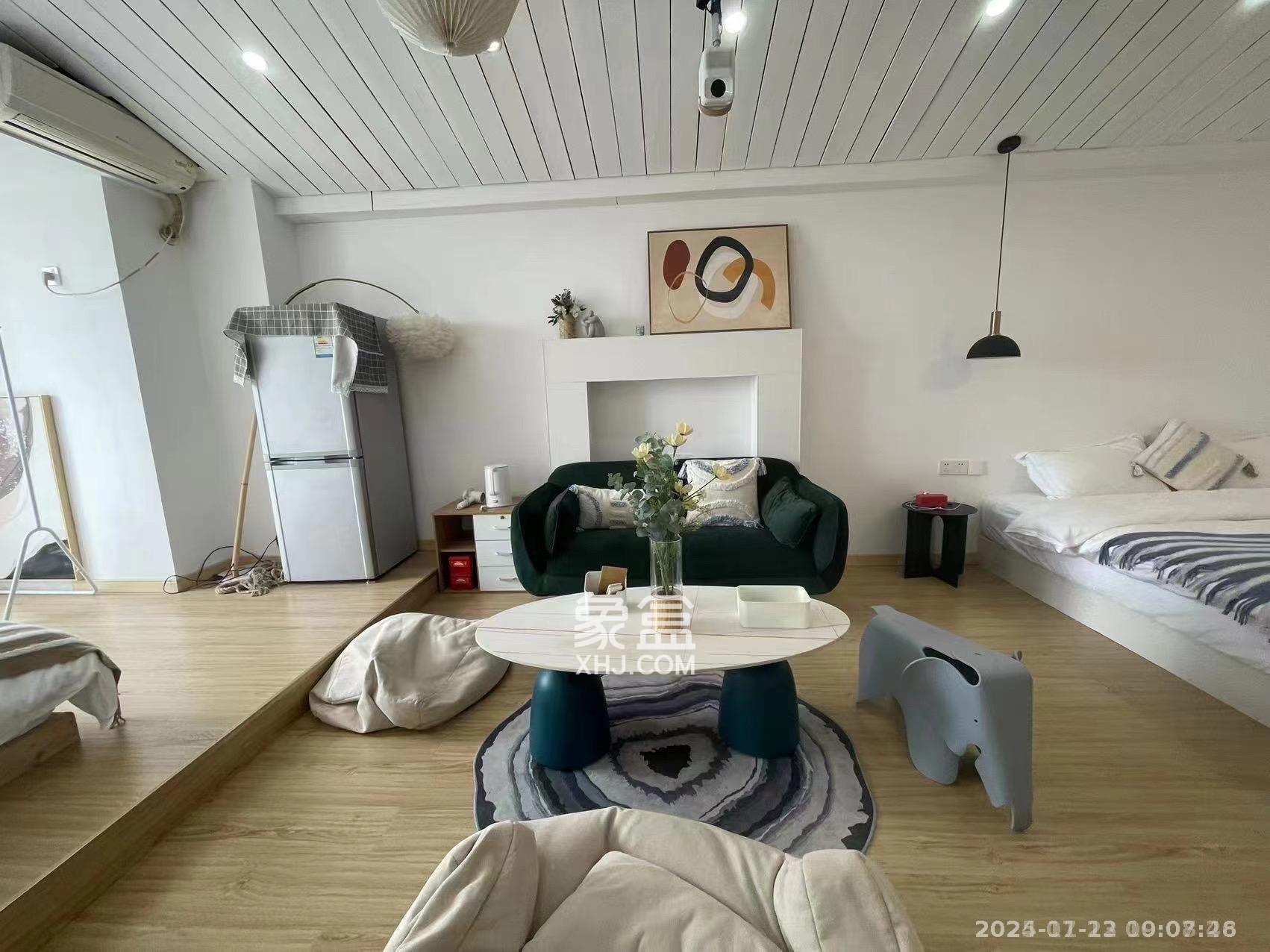 上城金都  1室1厅1卫    2000.0元/月室内图