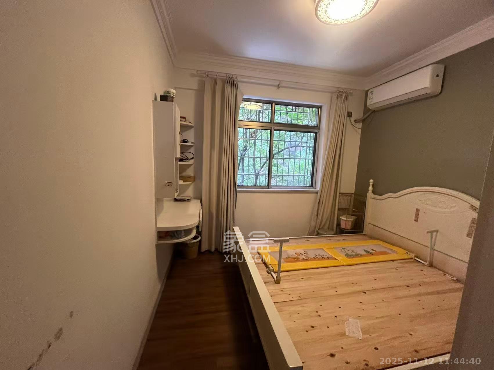 富兴嘉城（富兴汇中央）  4室2厅2卫    3600.0元/月室内图