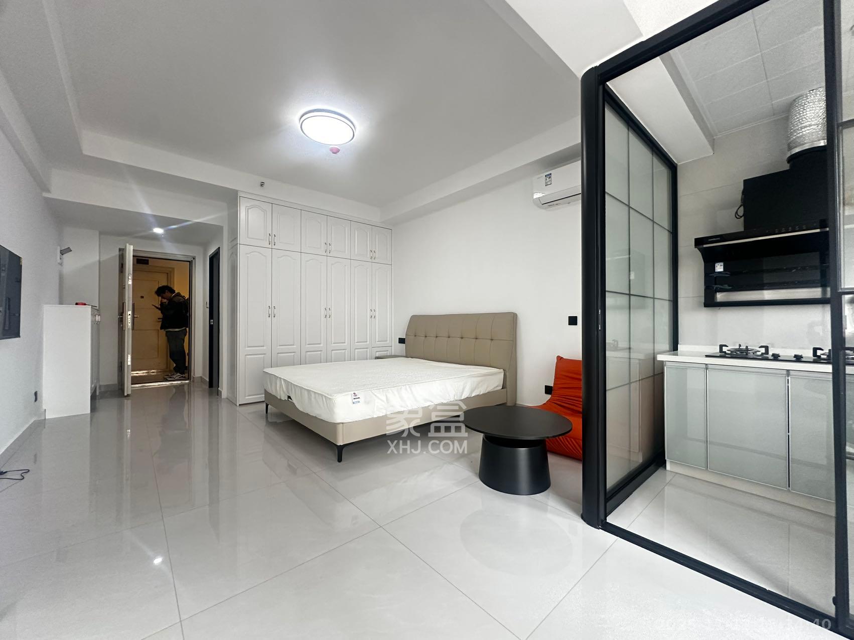 新天地步步高  1室1厅1卫    1100.0元/月室内图