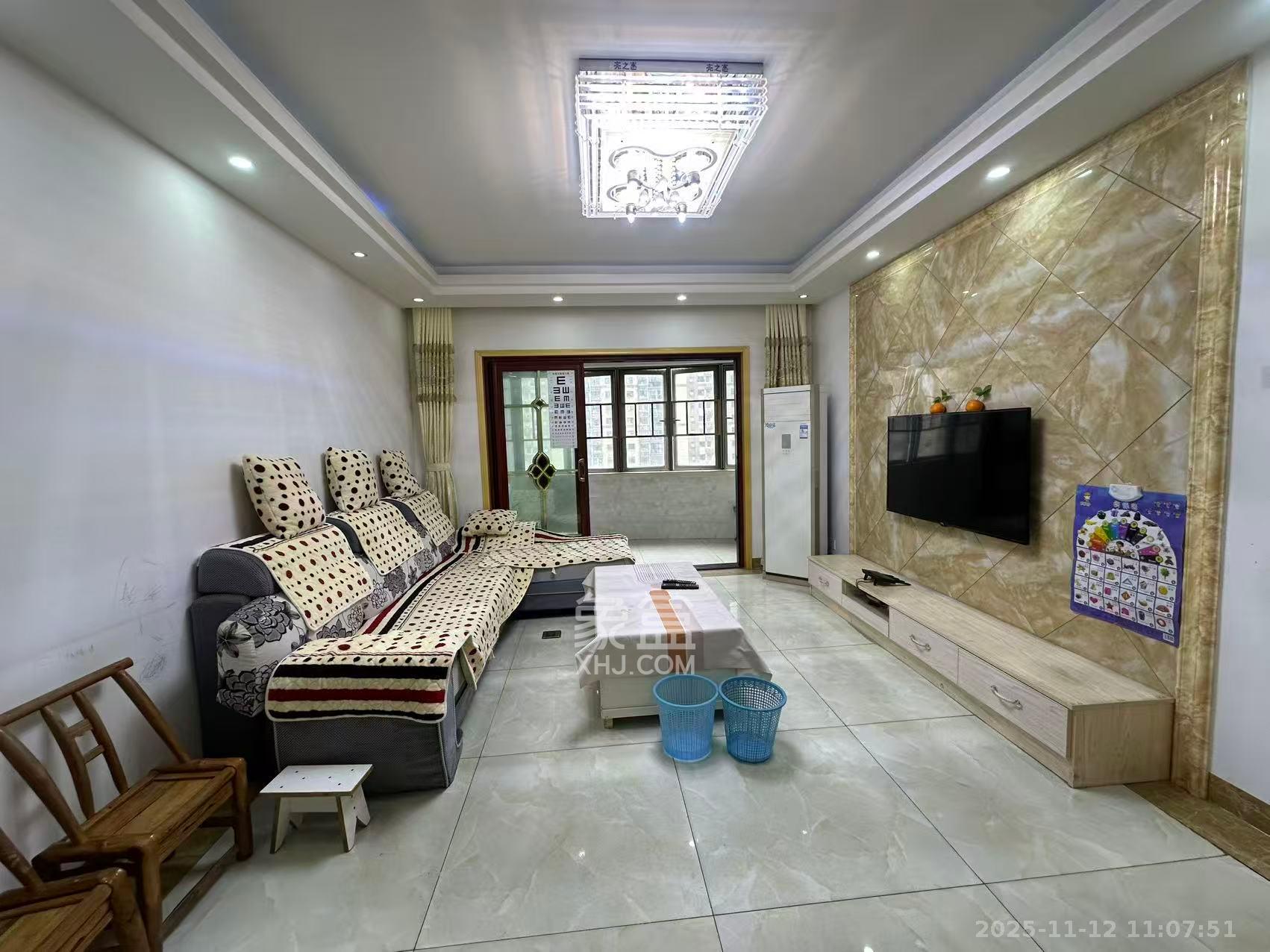 江山帝景哈佛  3室2厅1卫    1800.0元/月